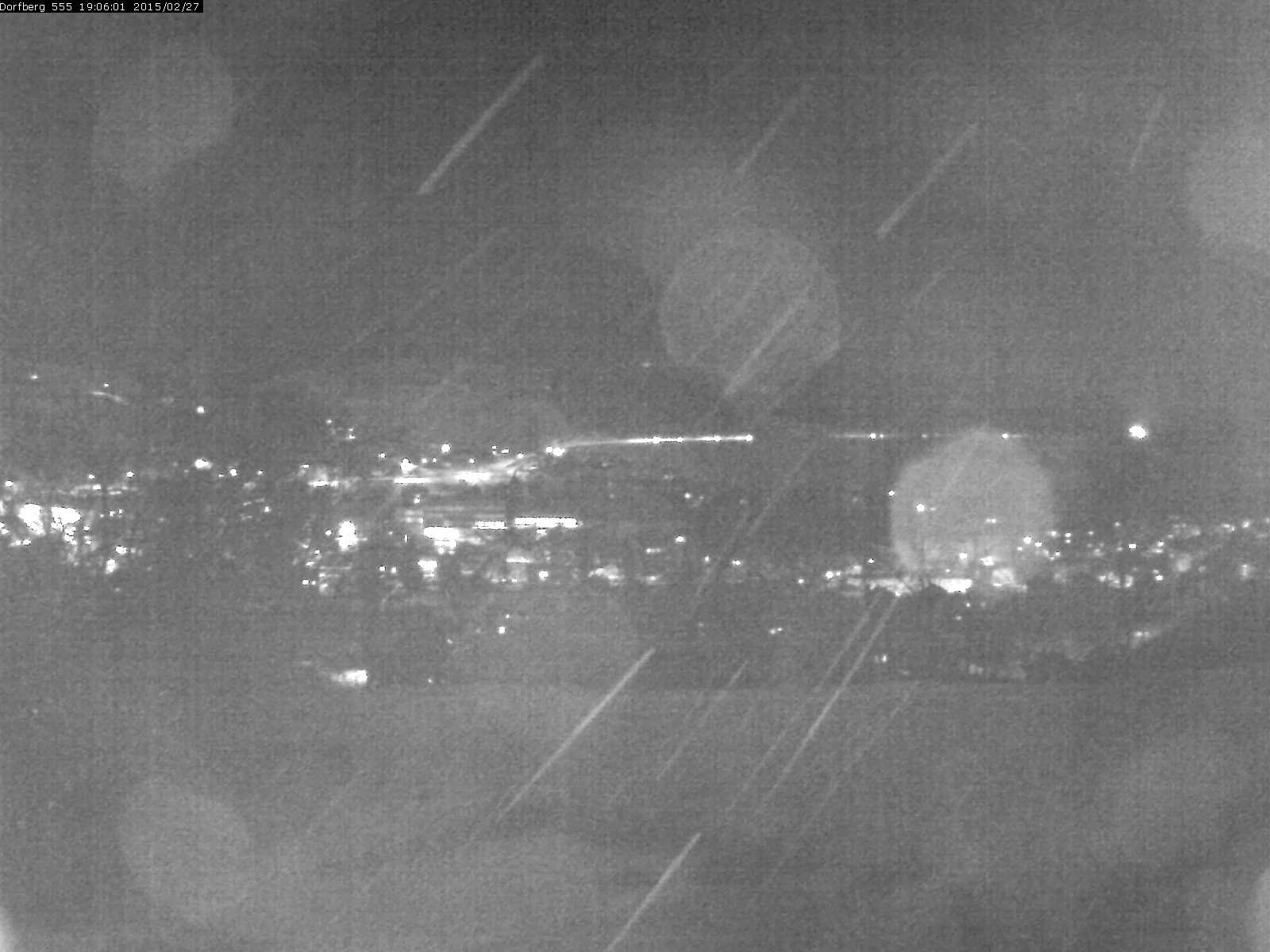 Webcam-Bild: Aussicht vom Dorfberg in Langnau 20150227-190601