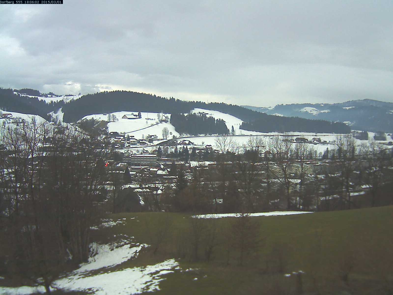 Webcam-Bild: Aussicht vom Dorfberg in Langnau 20150301-180601