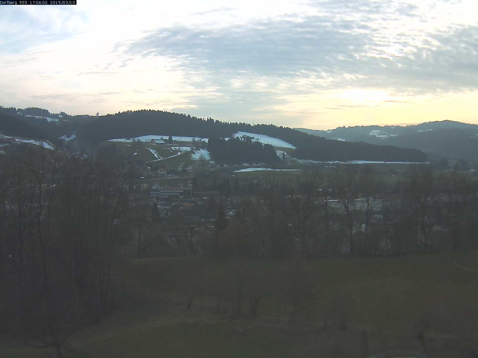 Webcam-Bild: Aussicht vom Dorfberg in Langnau 20150310-170602