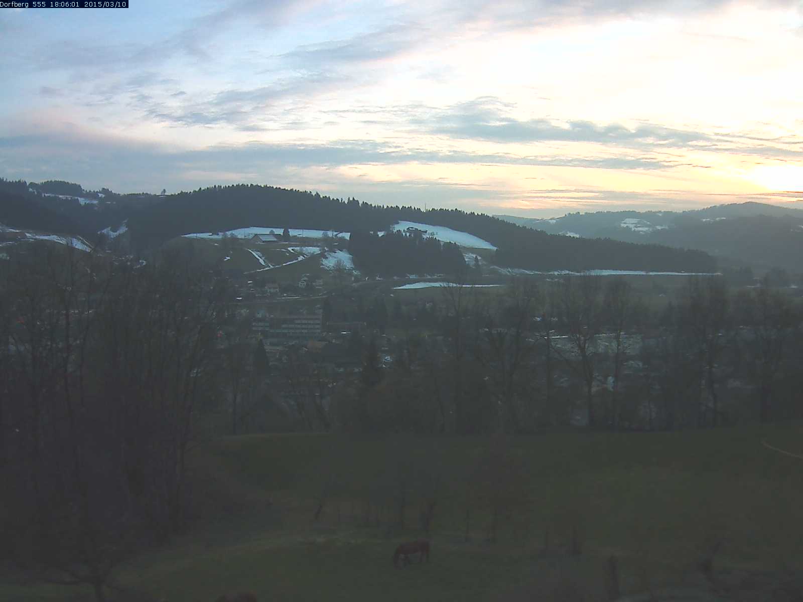 Webcam-Bild: Aussicht vom Dorfberg in Langnau 20150310-180601