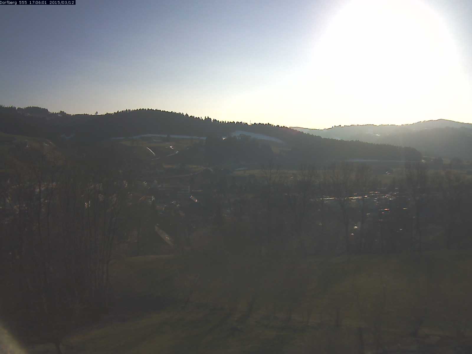 Webcam-Bild: Aussicht vom Dorfberg in Langnau 20150312-170601