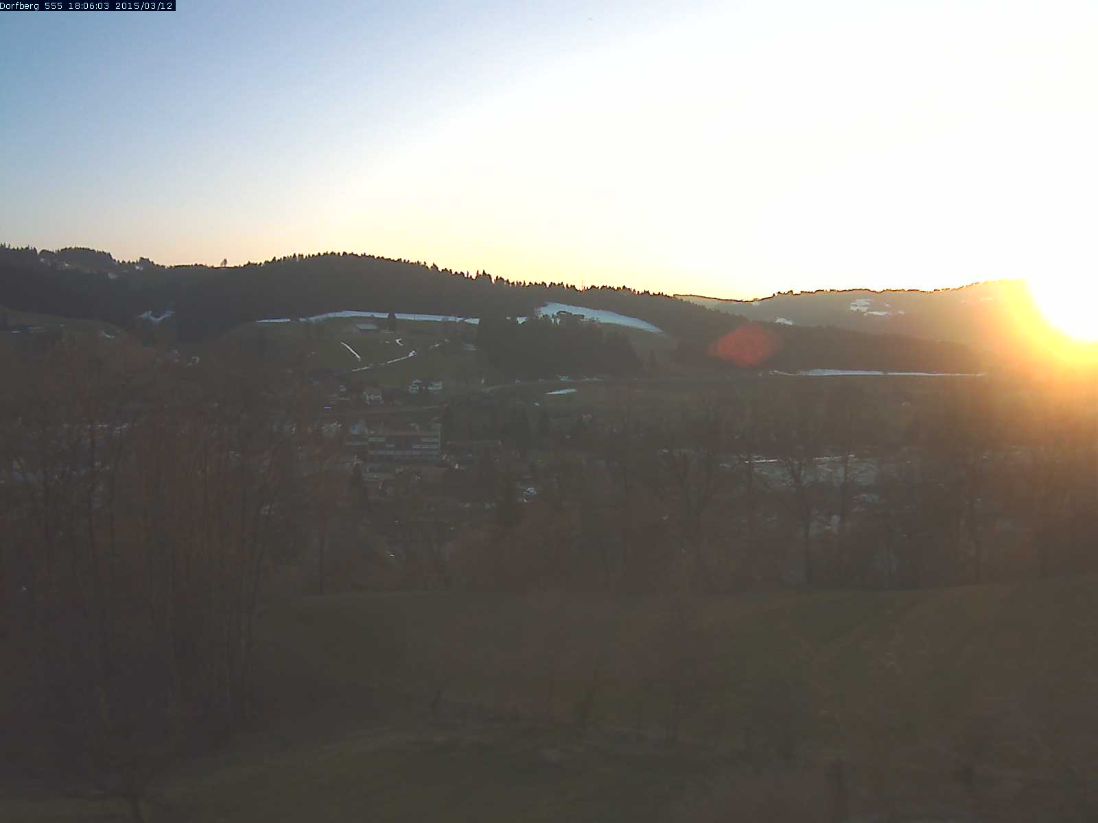 Webcam-Bild: Aussicht vom Dorfberg in Langnau 20150312-180601
