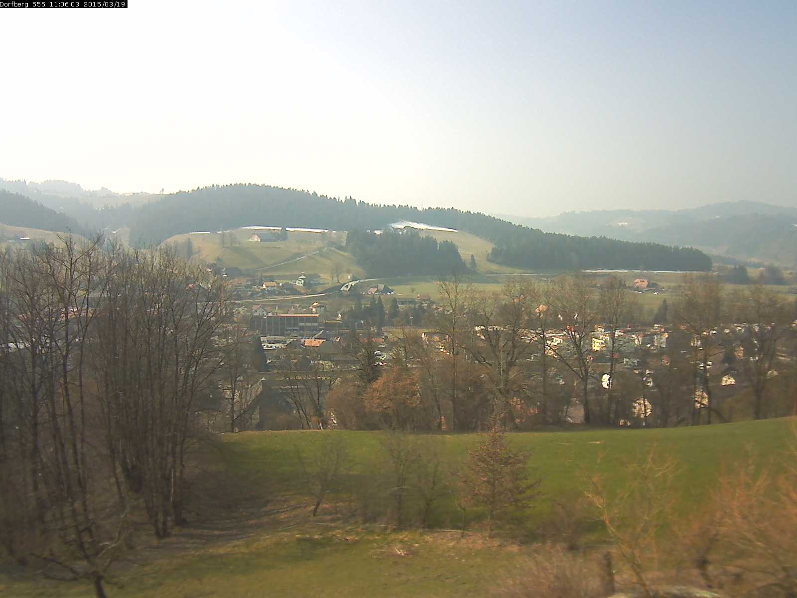 Webcam-Bild: Aussicht vom Dorfberg in Langnau 20150319-110601