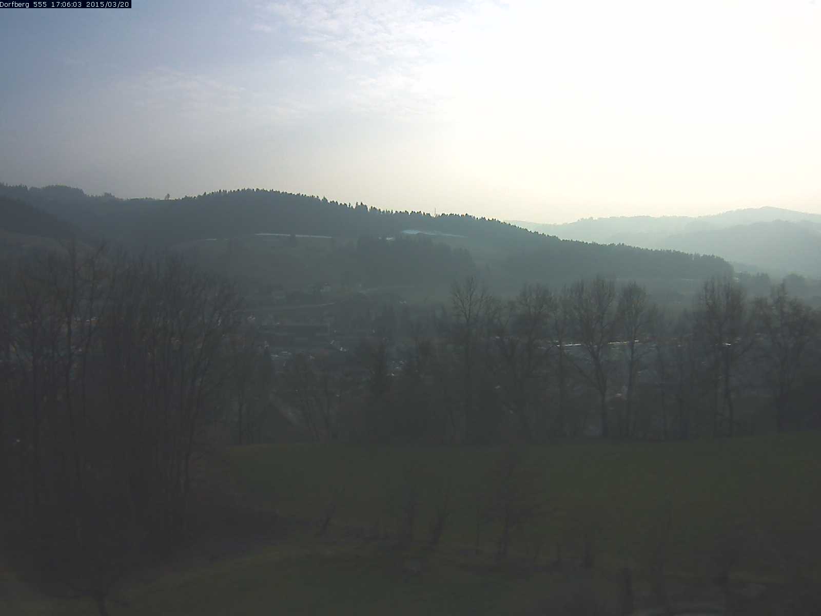 Webcam-Bild: Aussicht vom Dorfberg in Langnau 20150320-170601