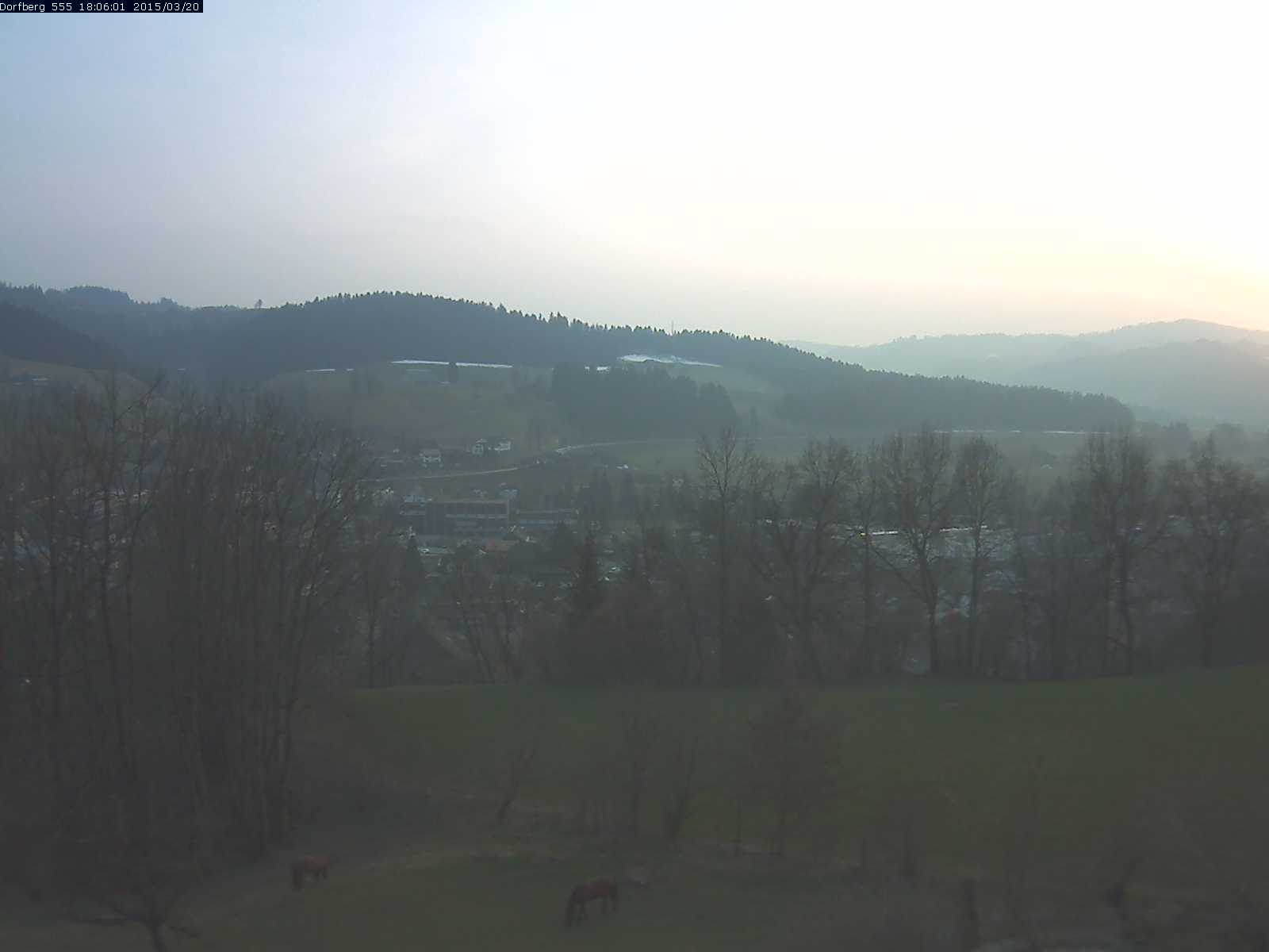 Webcam-Bild: Aussicht vom Dorfberg in Langnau 20150320-180601