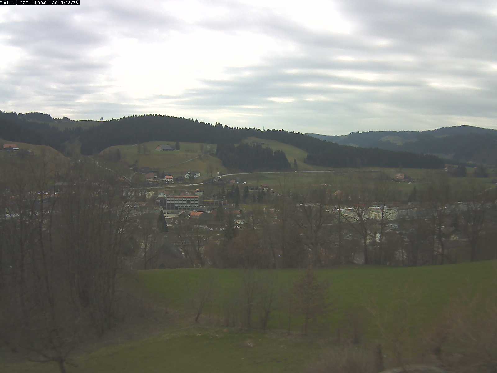 Webcam-Bild: Aussicht vom Dorfberg in Langnau 20150328-140601