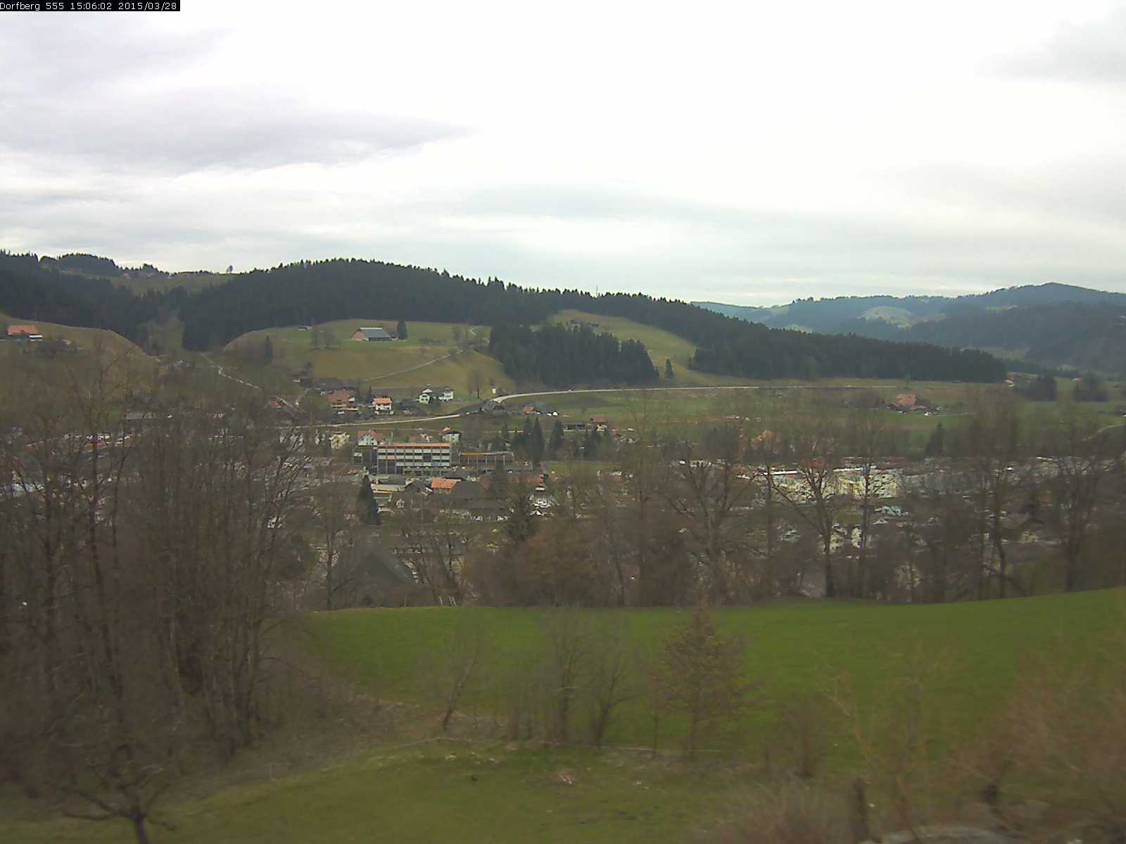 Webcam-Bild: Aussicht vom Dorfberg in Langnau 20150328-150601