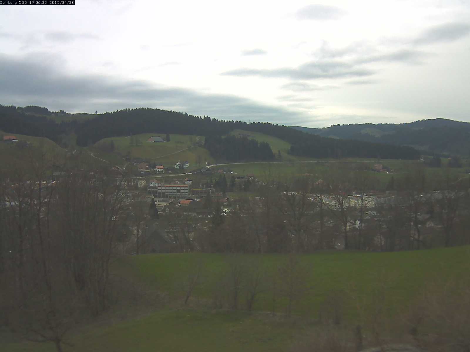 Webcam-Bild: Aussicht vom Dorfberg in Langnau 20150403-170601