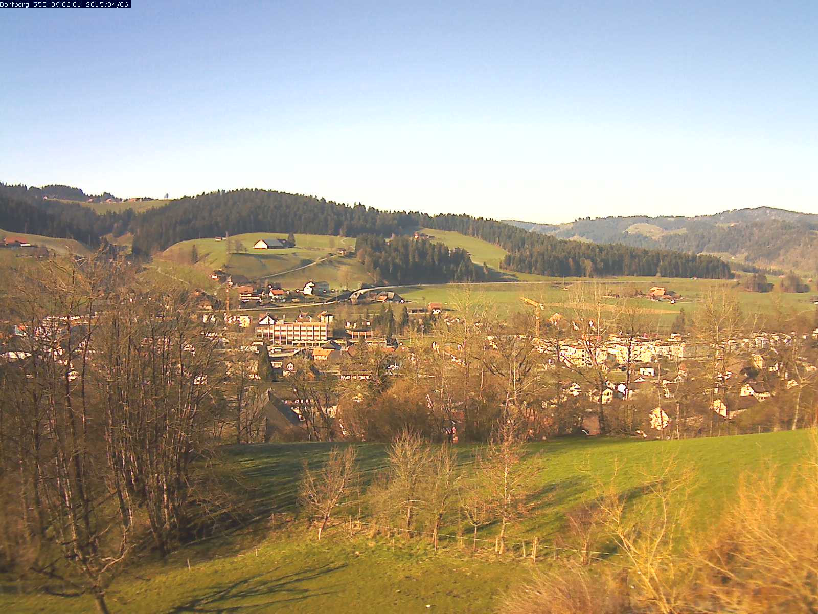 Webcam-Bild: Aussicht vom Dorfberg in Langnau 20150406-090601