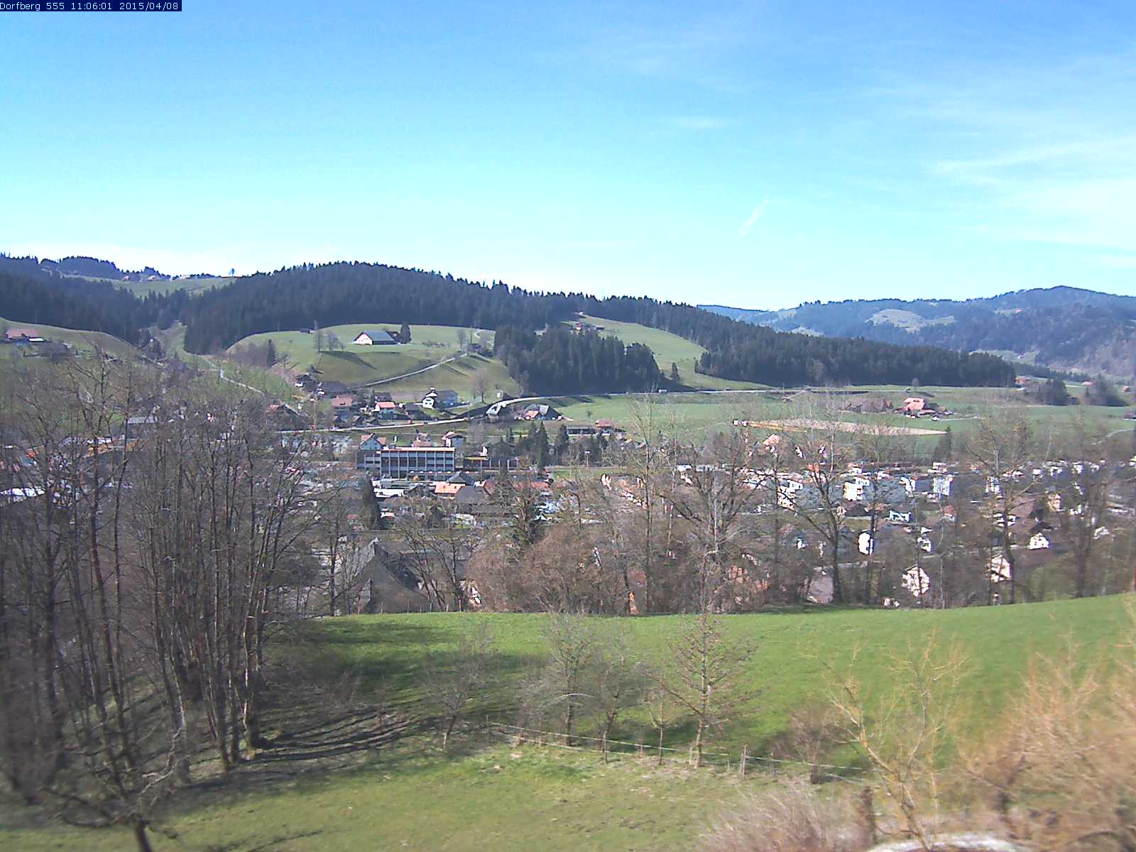 Webcam-Bild: Aussicht vom Dorfberg in Langnau 20150408-110601