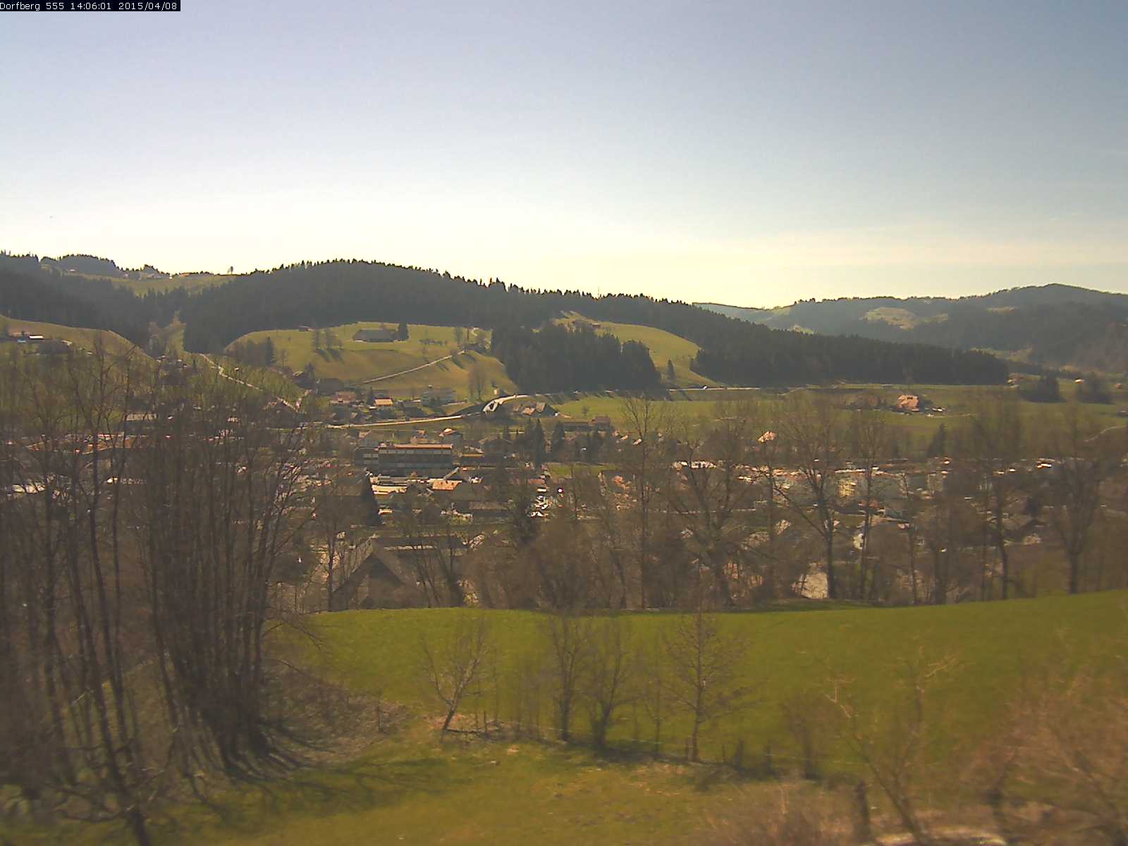 Webcam-Bild: Aussicht vom Dorfberg in Langnau 20150408-140601