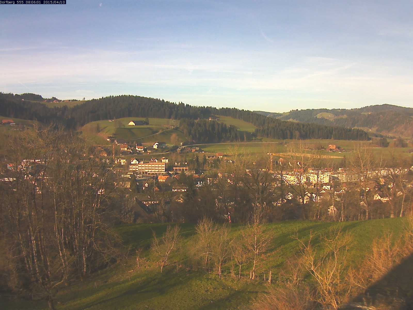 Webcam-Bild: Aussicht vom Dorfberg in Langnau 20150410-080601