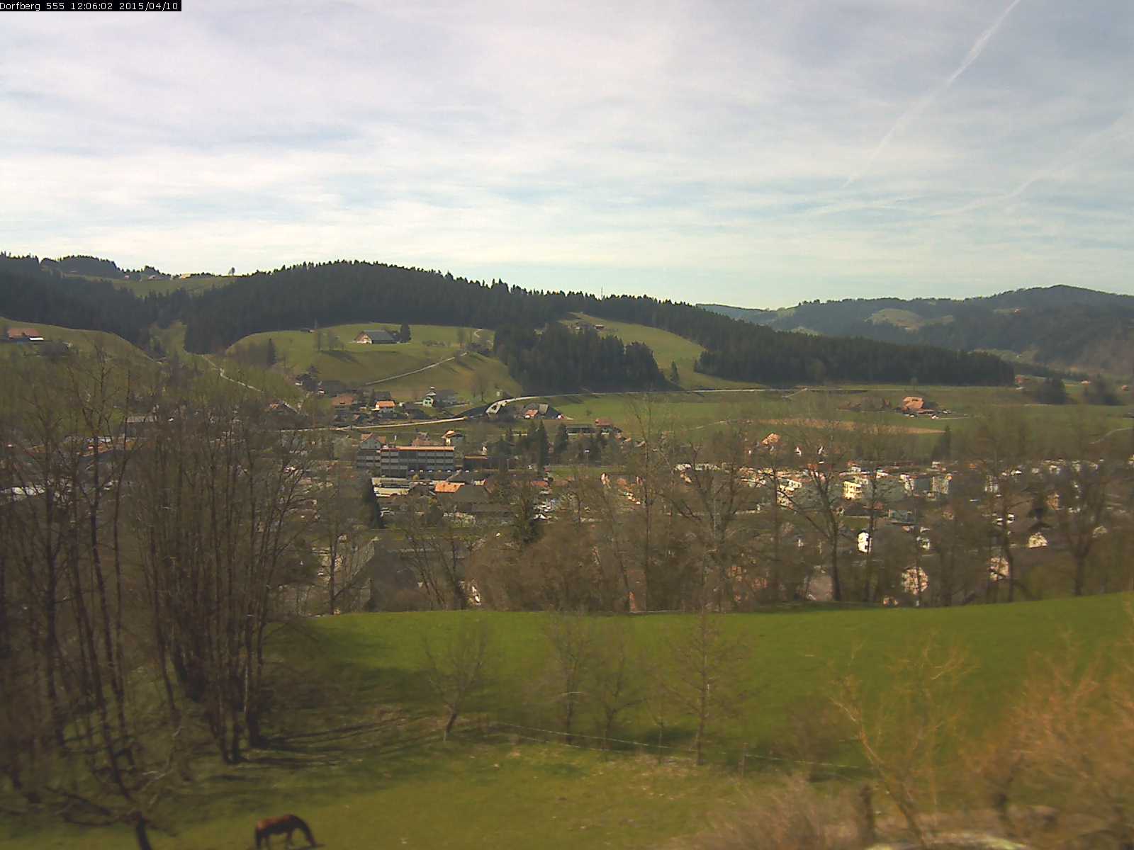 Webcam-Bild: Aussicht vom Dorfberg in Langnau 20150410-120601