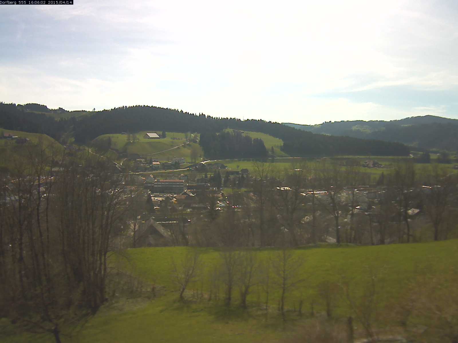 Webcam-Bild: Aussicht vom Dorfberg in Langnau 20150414-160602