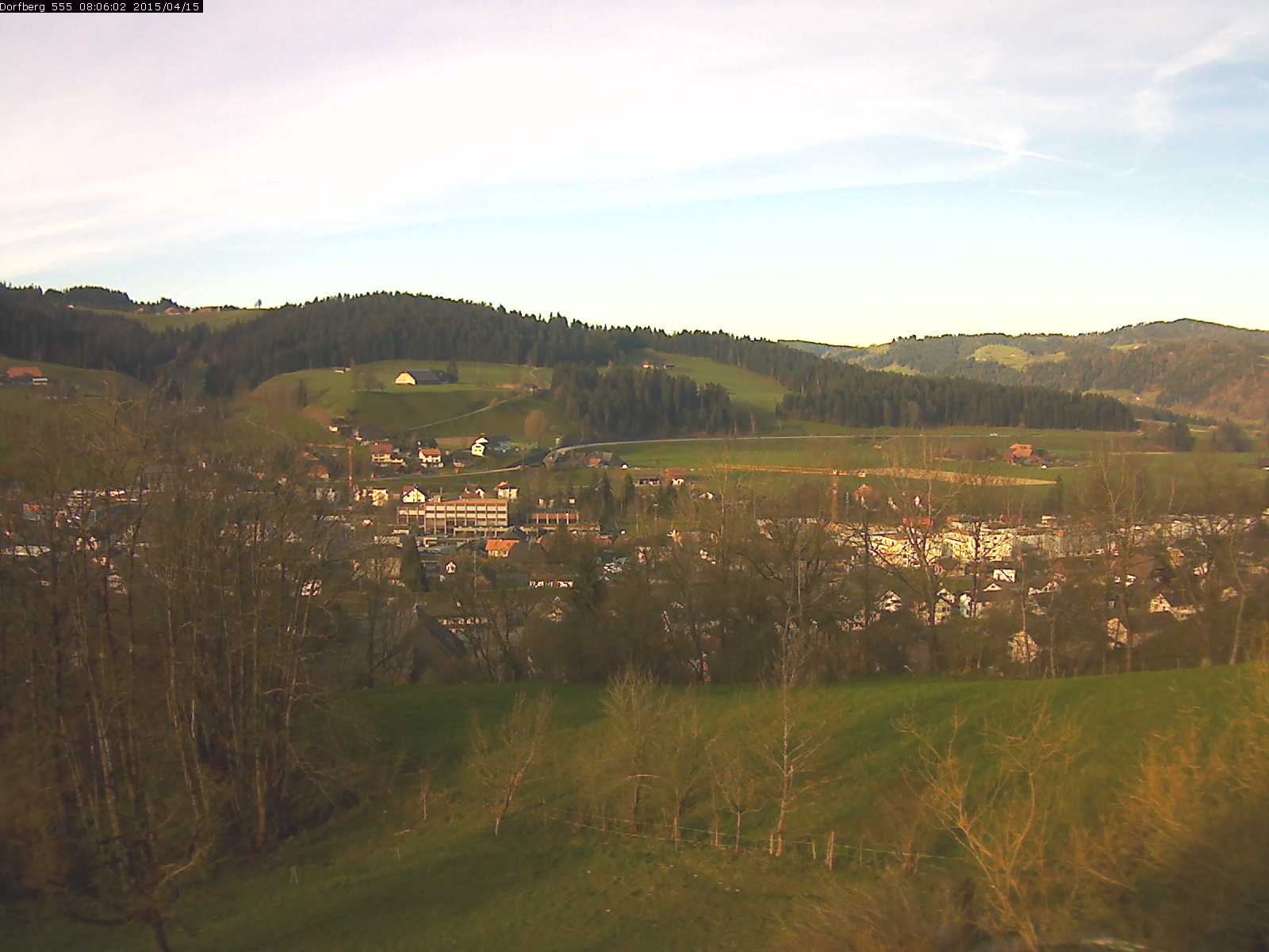 Webcam-Bild: Aussicht vom Dorfberg in Langnau 20150415-080601