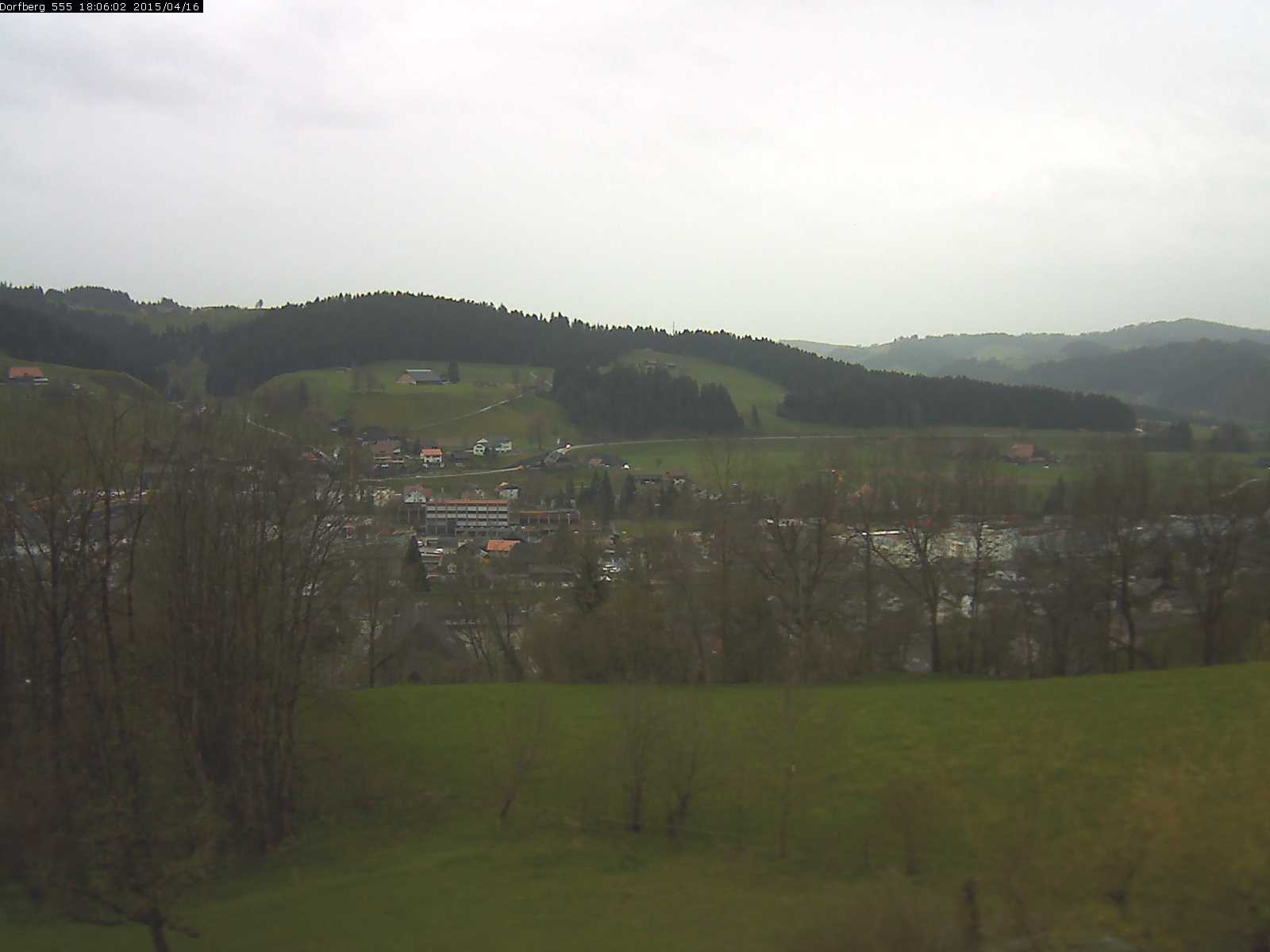 Webcam-Bild: Aussicht vom Dorfberg in Langnau 20150416-180601