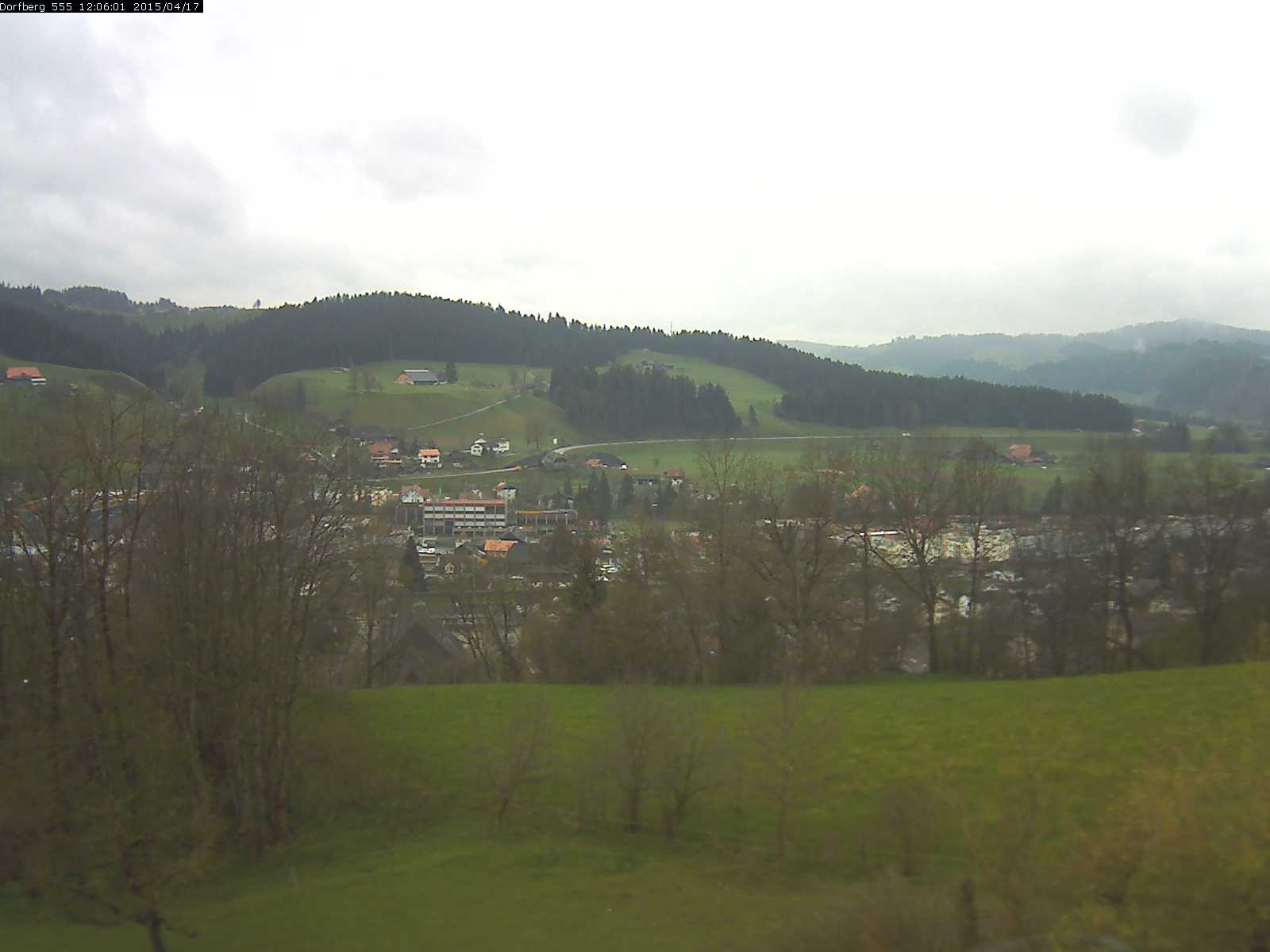 Webcam-Bild: Aussicht vom Dorfberg in Langnau 20150417-120601