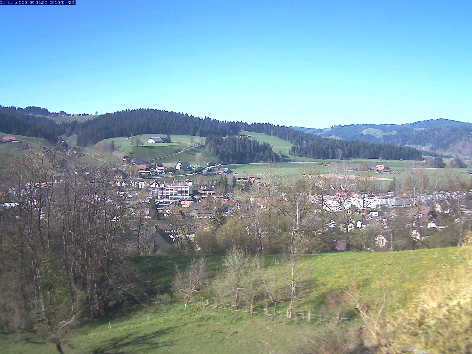 Webcam-Bild: Aussicht vom Dorfberg in Langnau 20150422-090601