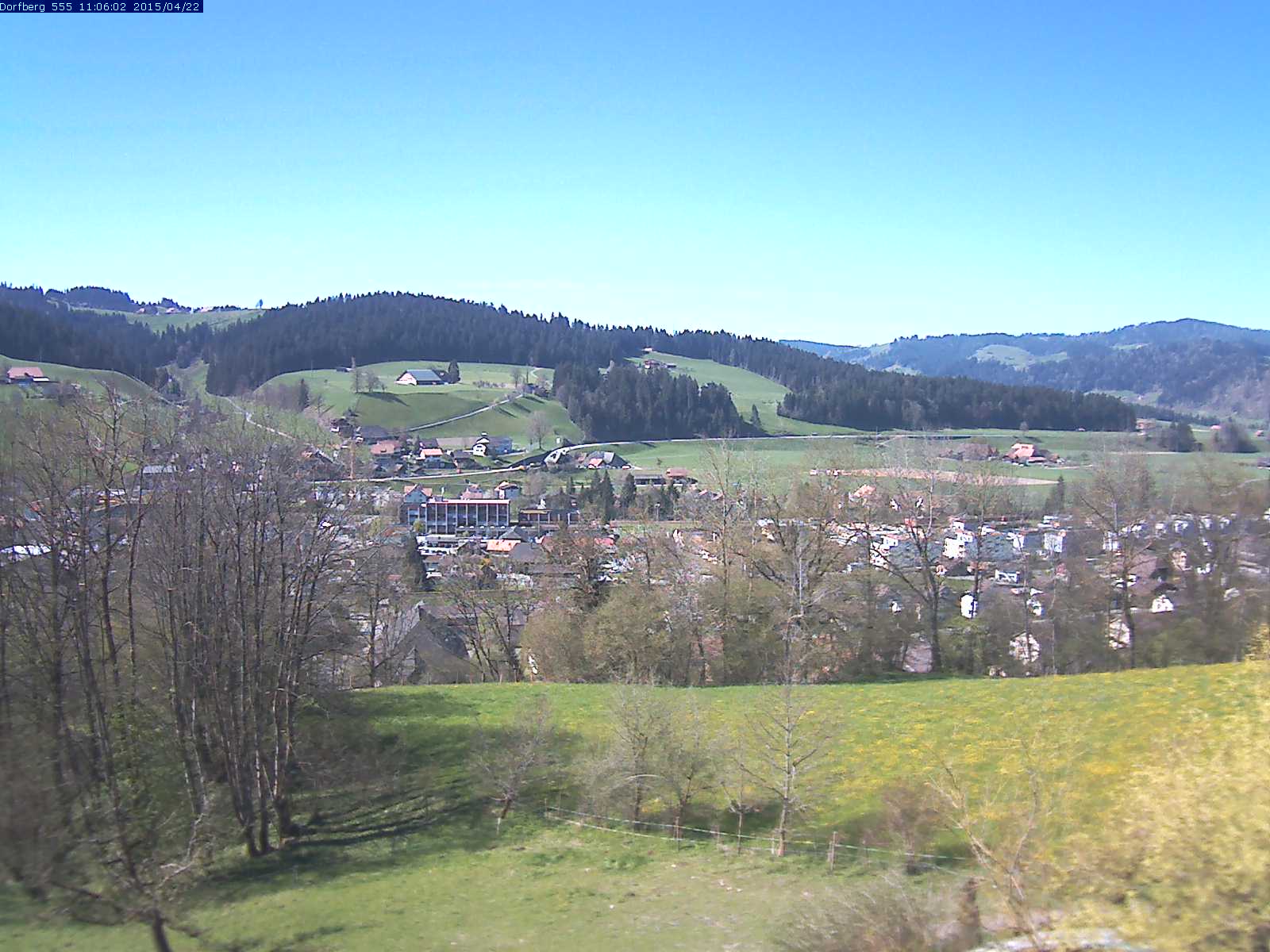 Webcam-Bild: Aussicht vom Dorfberg in Langnau 20150422-110601