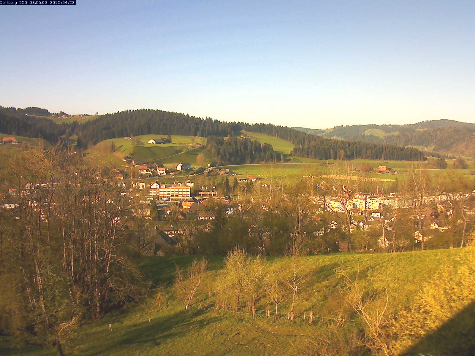 Webcam-Bild: Aussicht vom Dorfberg in Langnau 20150423-080601