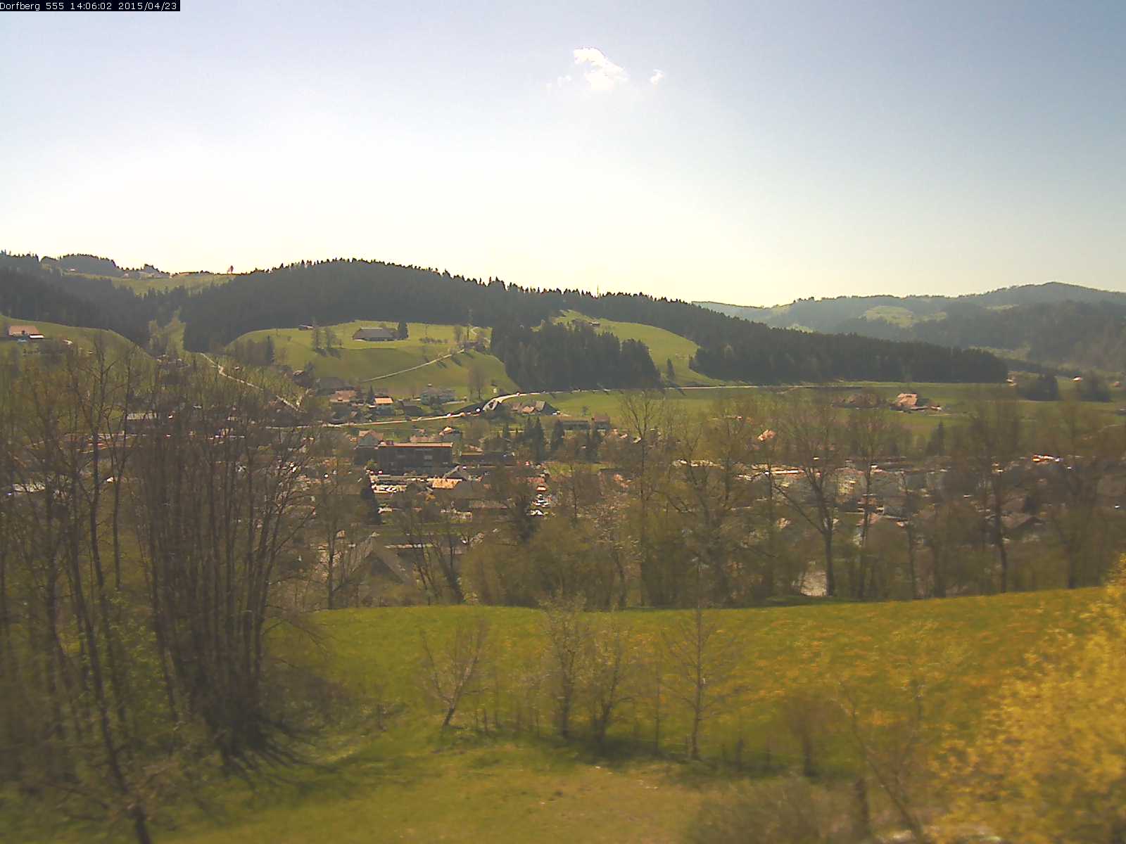 Webcam-Bild: Aussicht vom Dorfberg in Langnau 20150423-140601