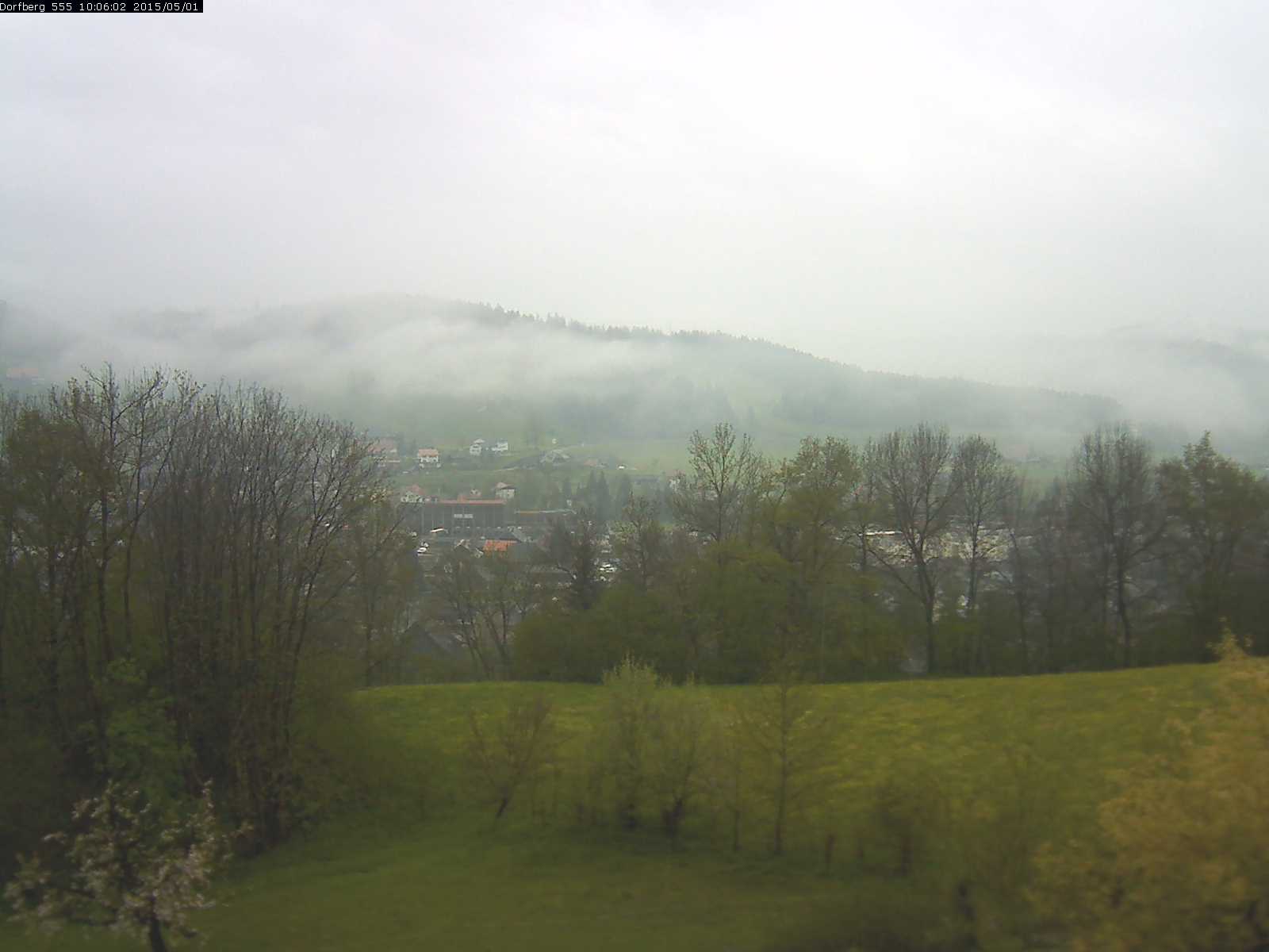 Webcam-Bild: Aussicht vom Dorfberg in Langnau 20150501-100601