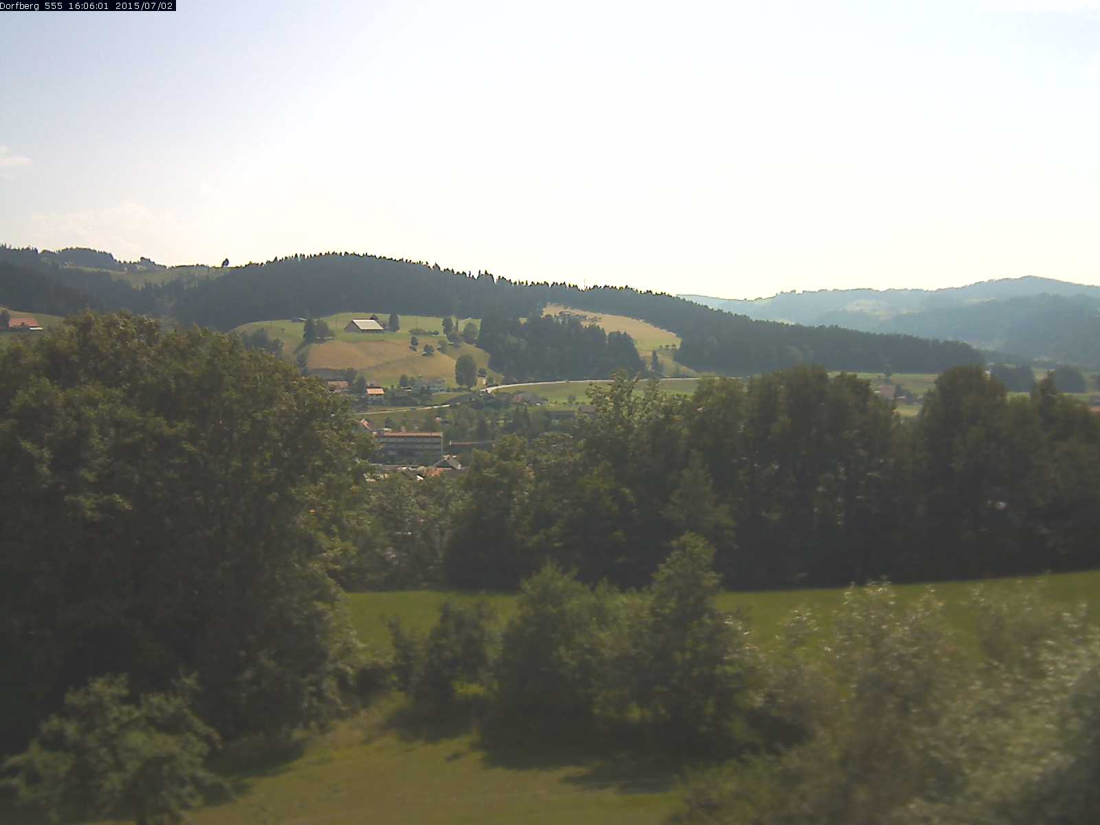 Webcam-Bild: Aussicht vom Dorfberg in Langnau 20150702-160601