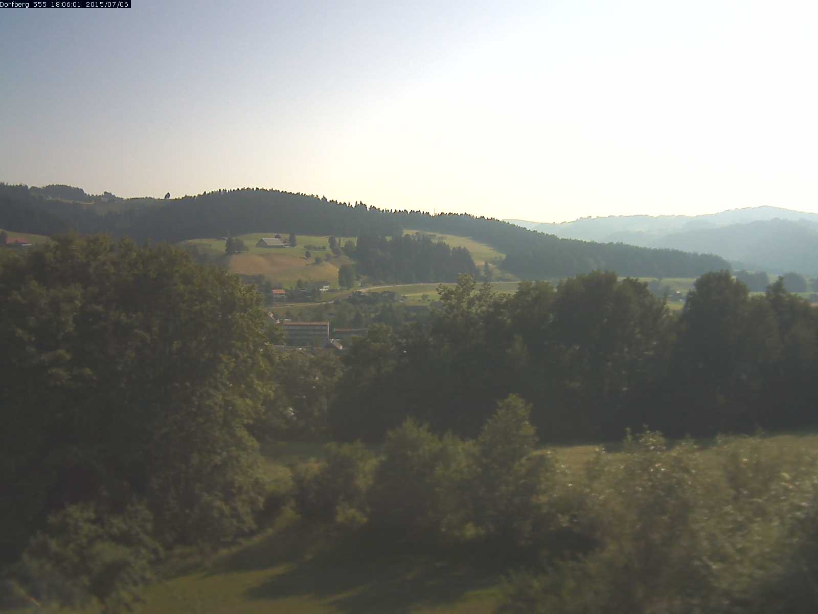 Webcam-Bild: Aussicht vom Dorfberg in Langnau 20150706-180601