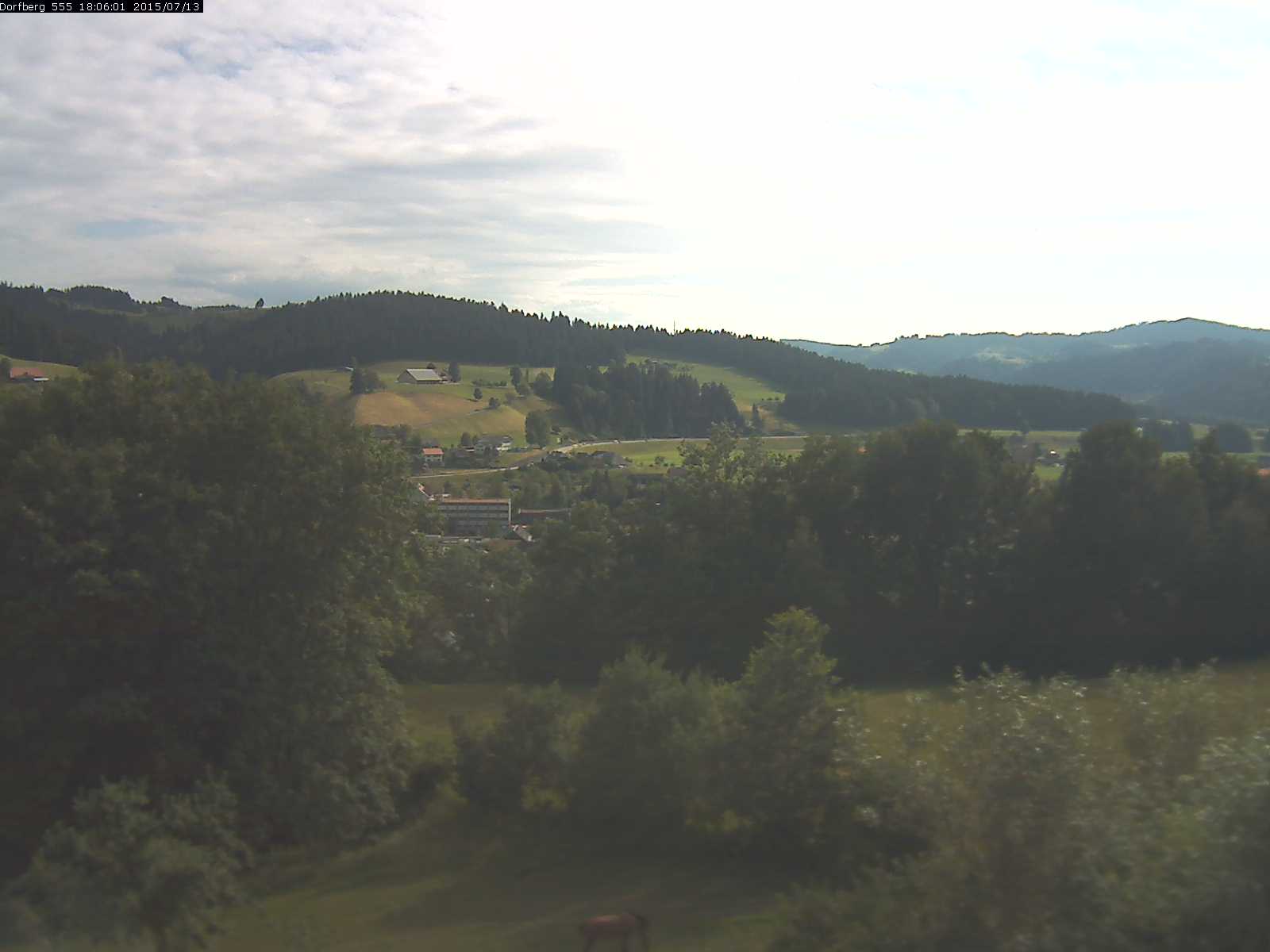 Webcam-Bild: Aussicht vom Dorfberg in Langnau 20150713-180601