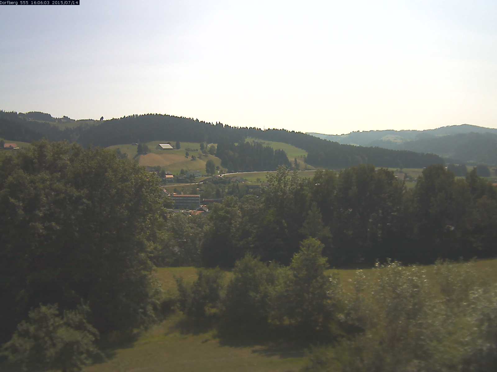 Webcam-Bild: Aussicht vom Dorfberg in Langnau 20150714-160601