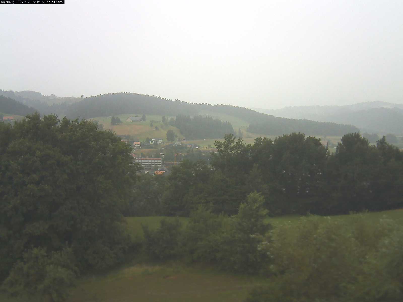 Webcam-Bild: Aussicht vom Dorfberg in Langnau 20150722-170601