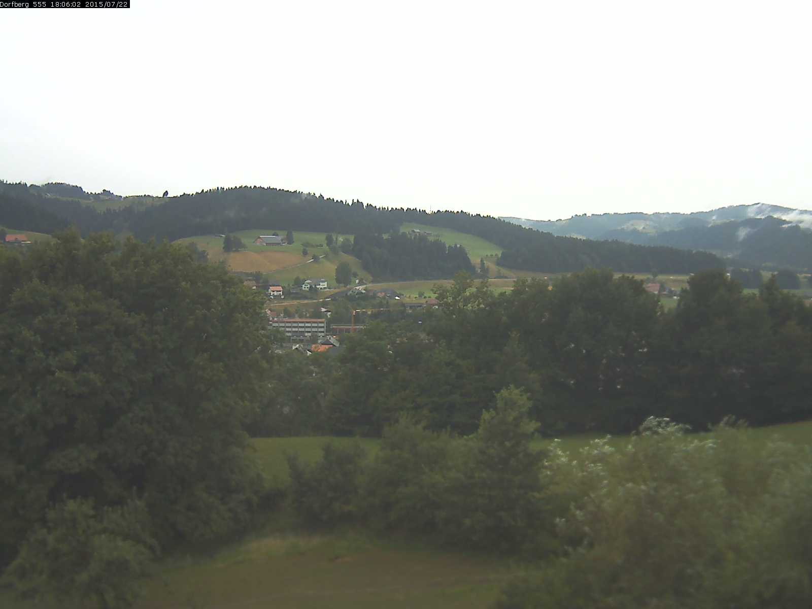 Webcam-Bild: Aussicht vom Dorfberg in Langnau 20150722-180601