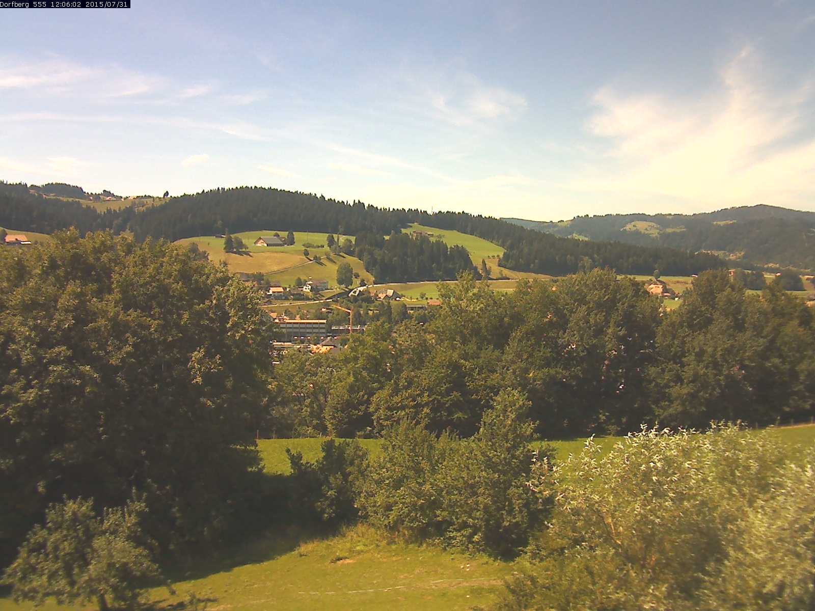 Webcam-Bild: Aussicht vom Dorfberg in Langnau 20150731-120601