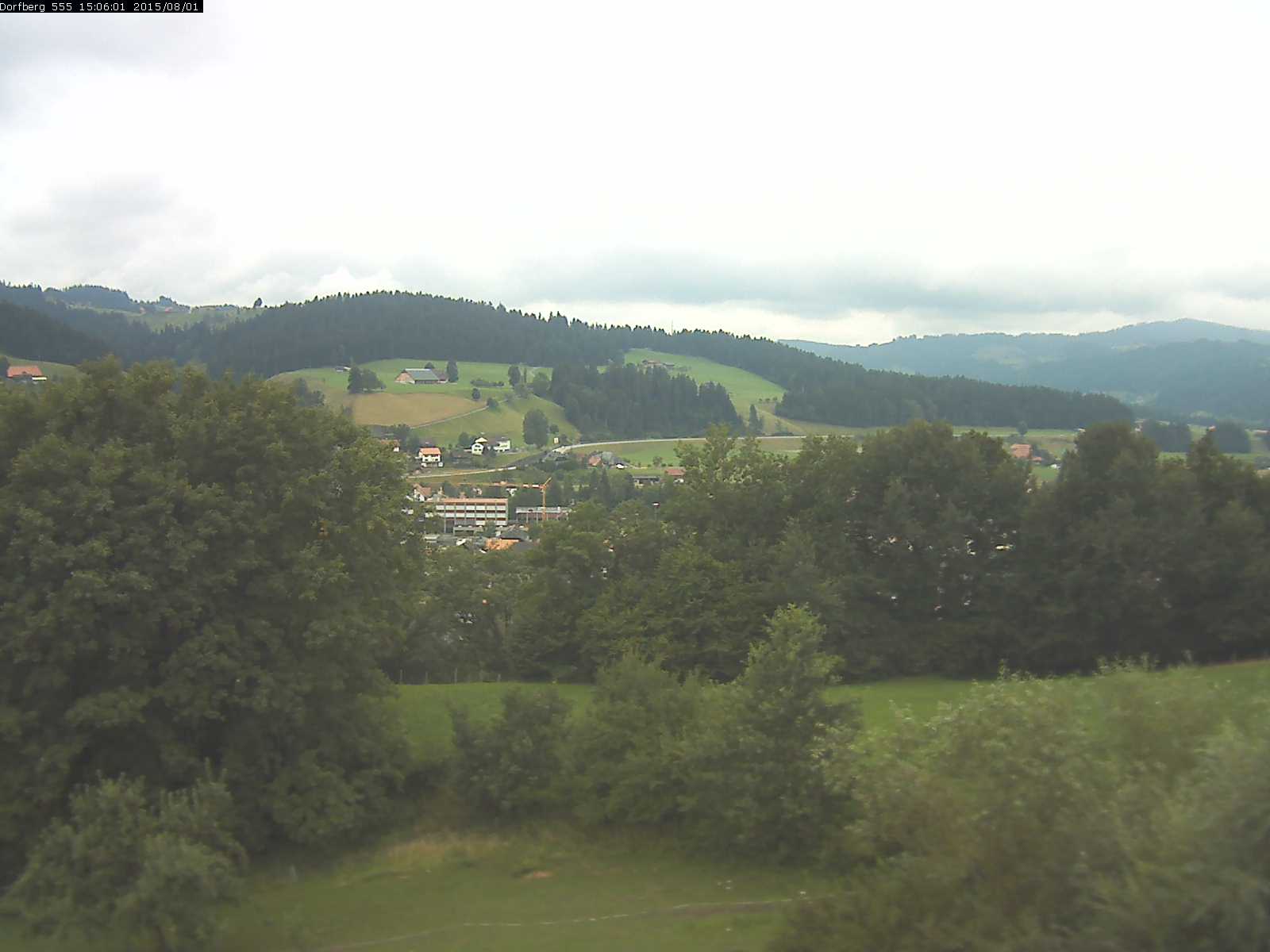 Webcam-Bild: Aussicht vom Dorfberg in Langnau 20150801-150601