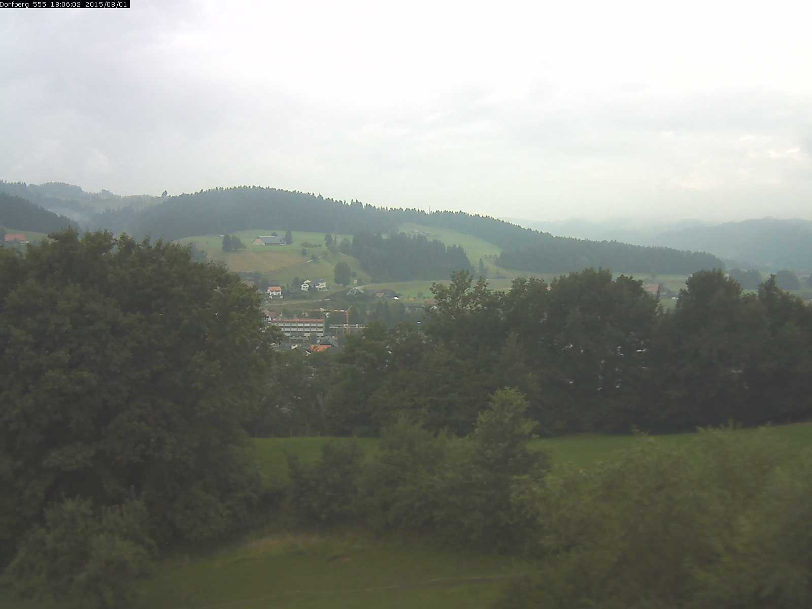 Webcam-Bild: Aussicht vom Dorfberg in Langnau 20150801-180601