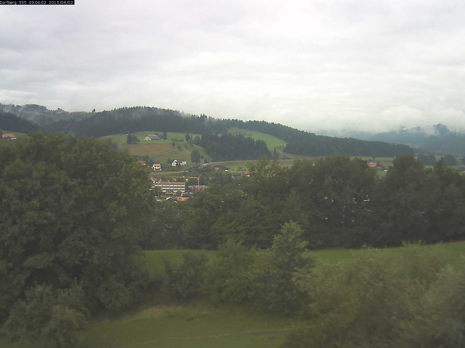 Webcam-Bild: Aussicht vom Dorfberg in Langnau 20150802-090601