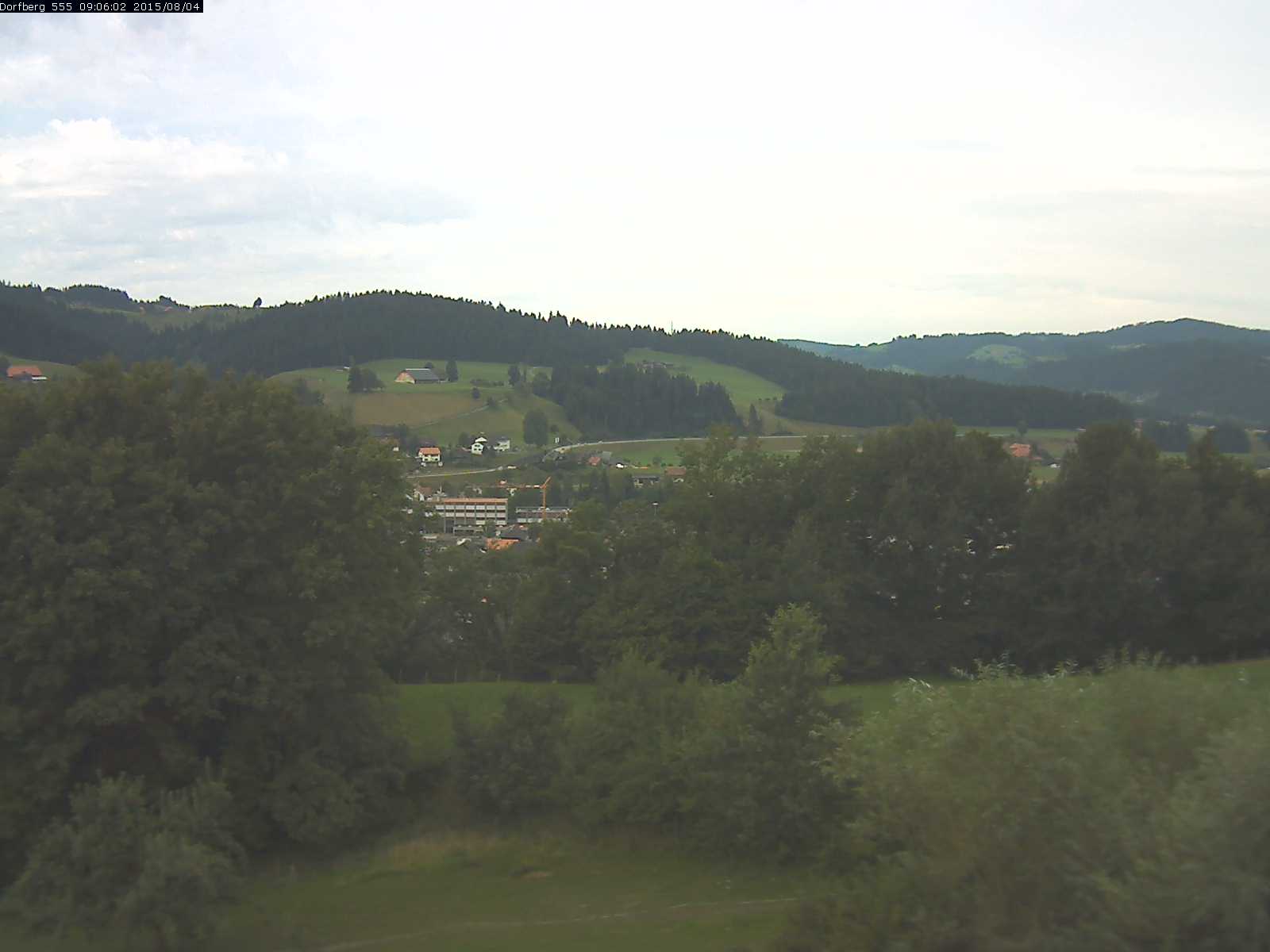 Webcam-Bild: Aussicht vom Dorfberg in Langnau 20150804-090601