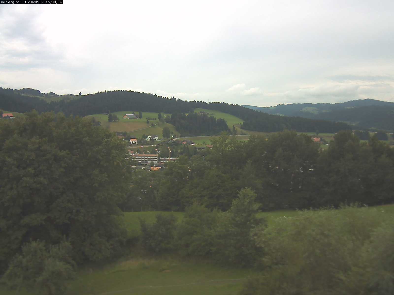 Webcam-Bild: Aussicht vom Dorfberg in Langnau 20150804-150601