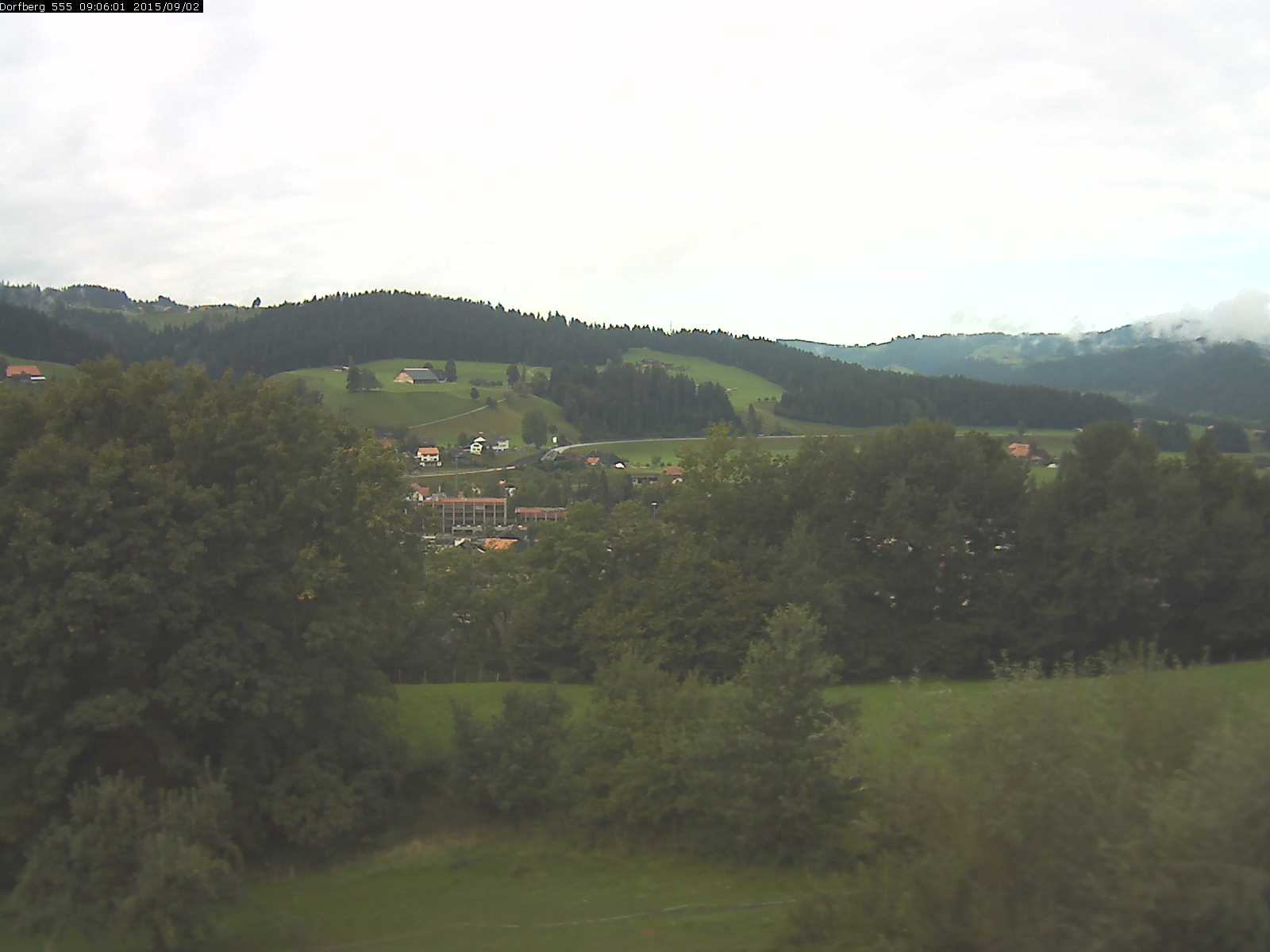 Webcam-Bild: Aussicht vom Dorfberg in Langnau 20150902-090601