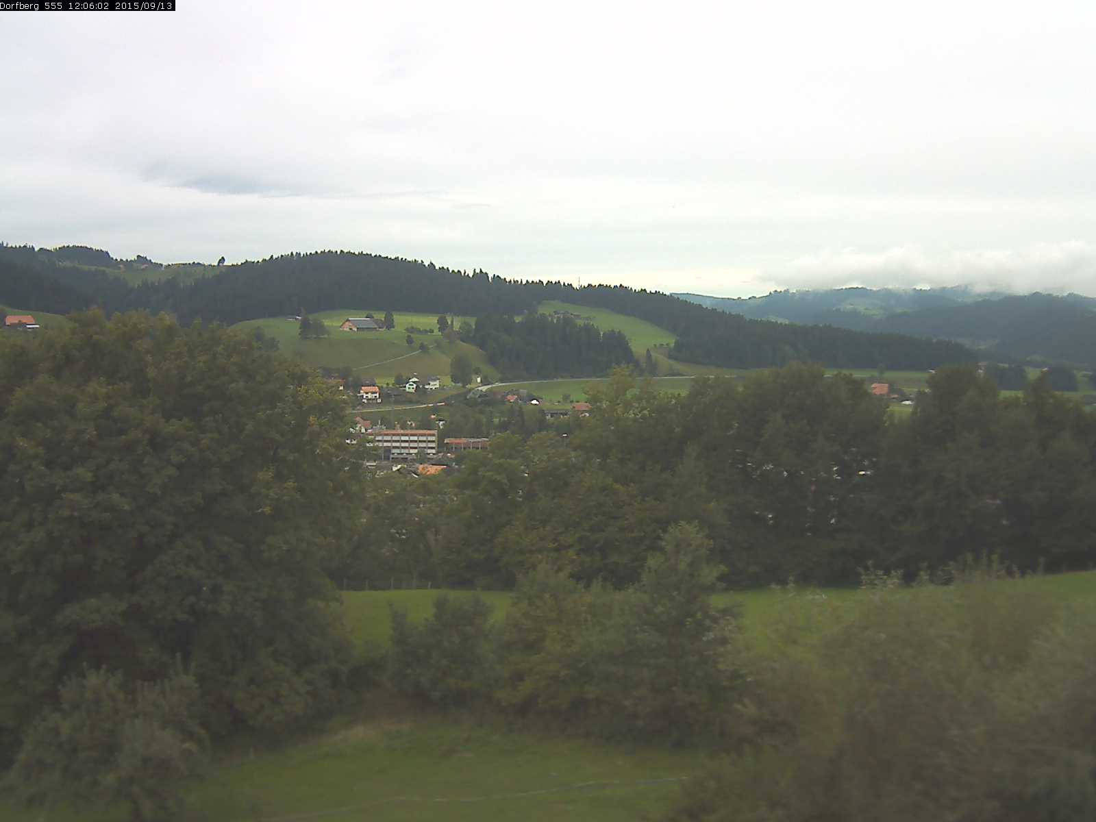 Webcam-Bild: Aussicht vom Dorfberg in Langnau 20150913-120601