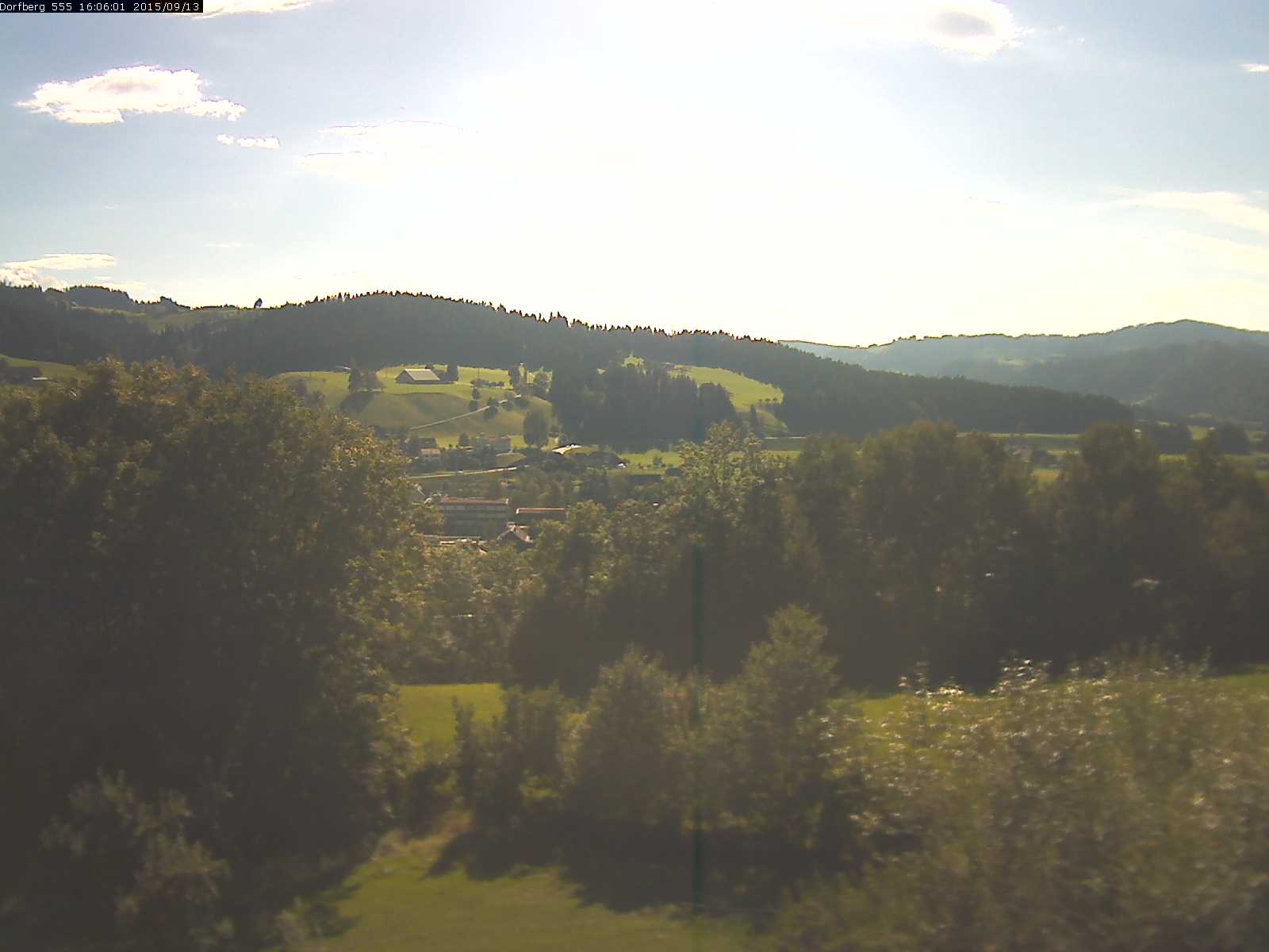 Webcam-Bild: Aussicht vom Dorfberg in Langnau 20150913-160601