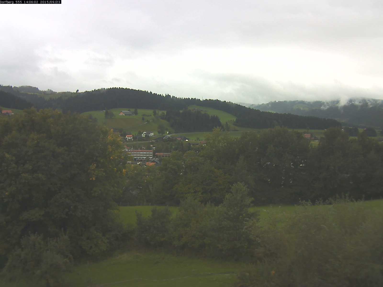 Webcam-Bild: Aussicht vom Dorfberg in Langnau 20150923-140601