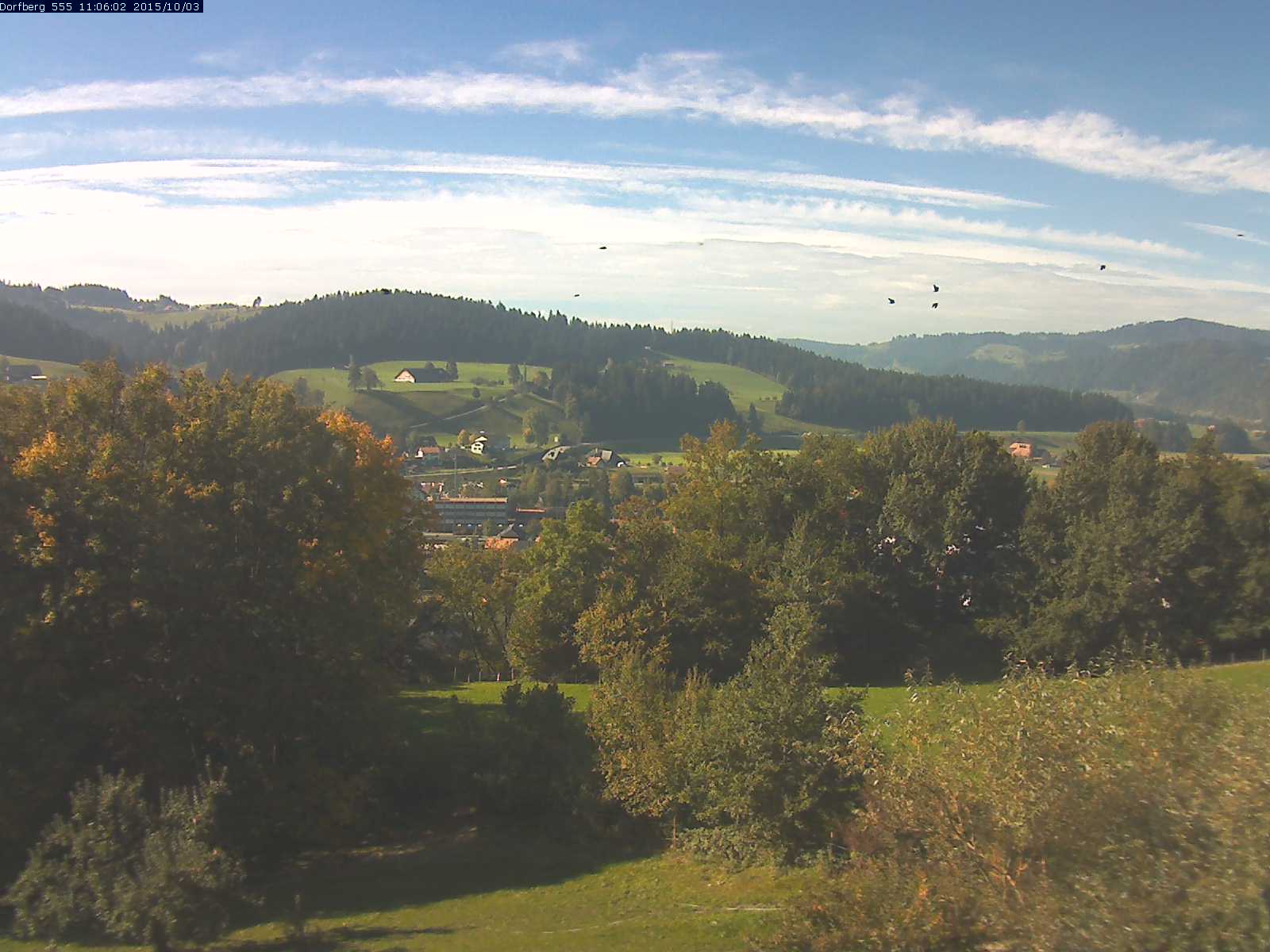 Webcam-Bild: Aussicht vom Dorfberg in Langnau 20151003-110601