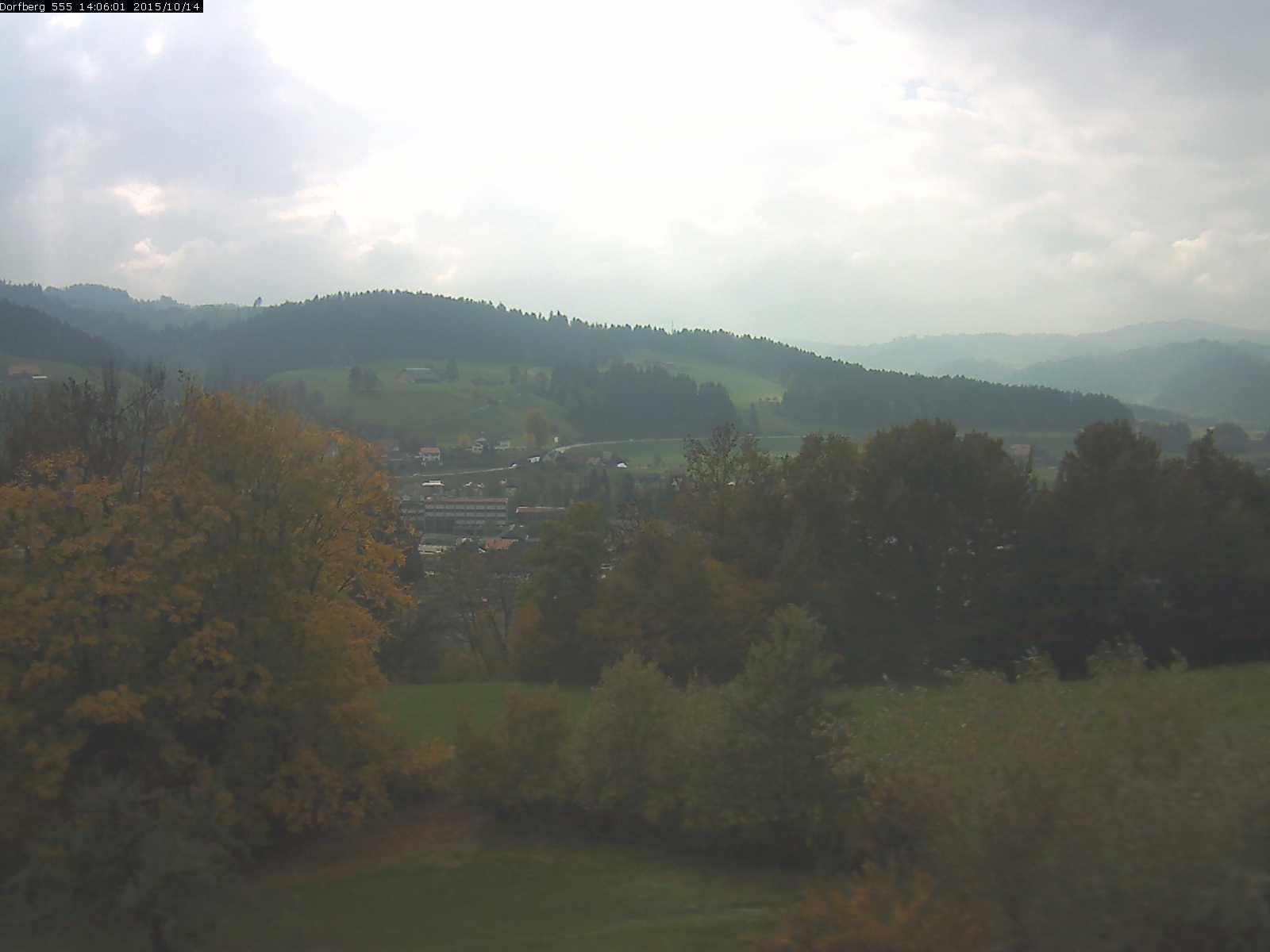 Webcam-Bild: Aussicht vom Dorfberg in Langnau 20151014-140601