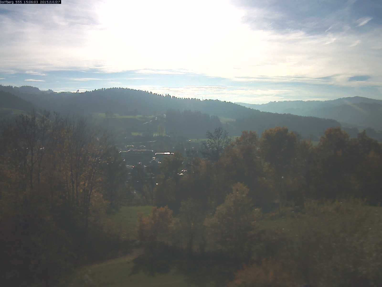 Webcam-Bild: Aussicht vom Dorfberg in Langnau 20151027-150601