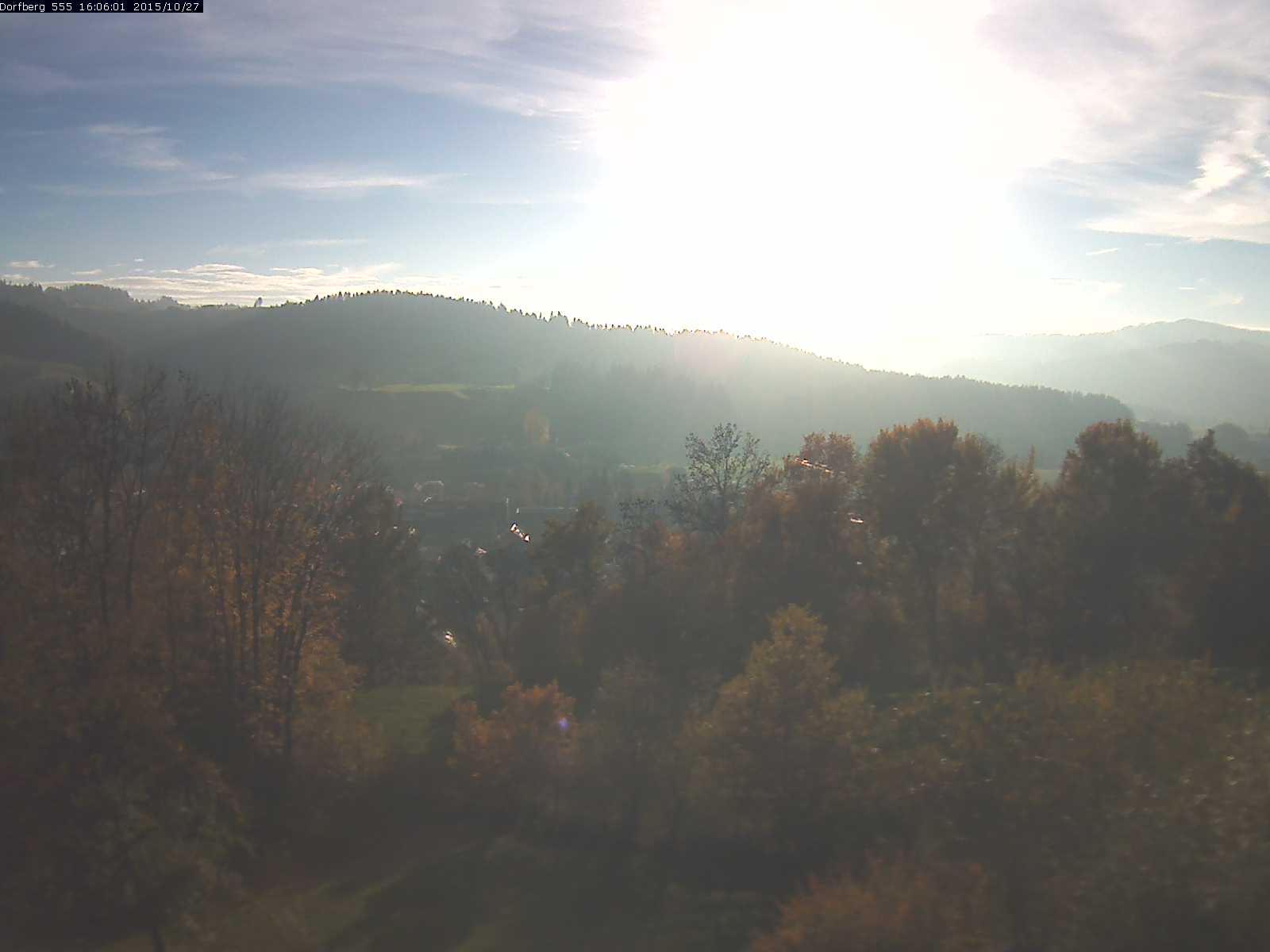 Webcam-Bild: Aussicht vom Dorfberg in Langnau 20151027-160601
