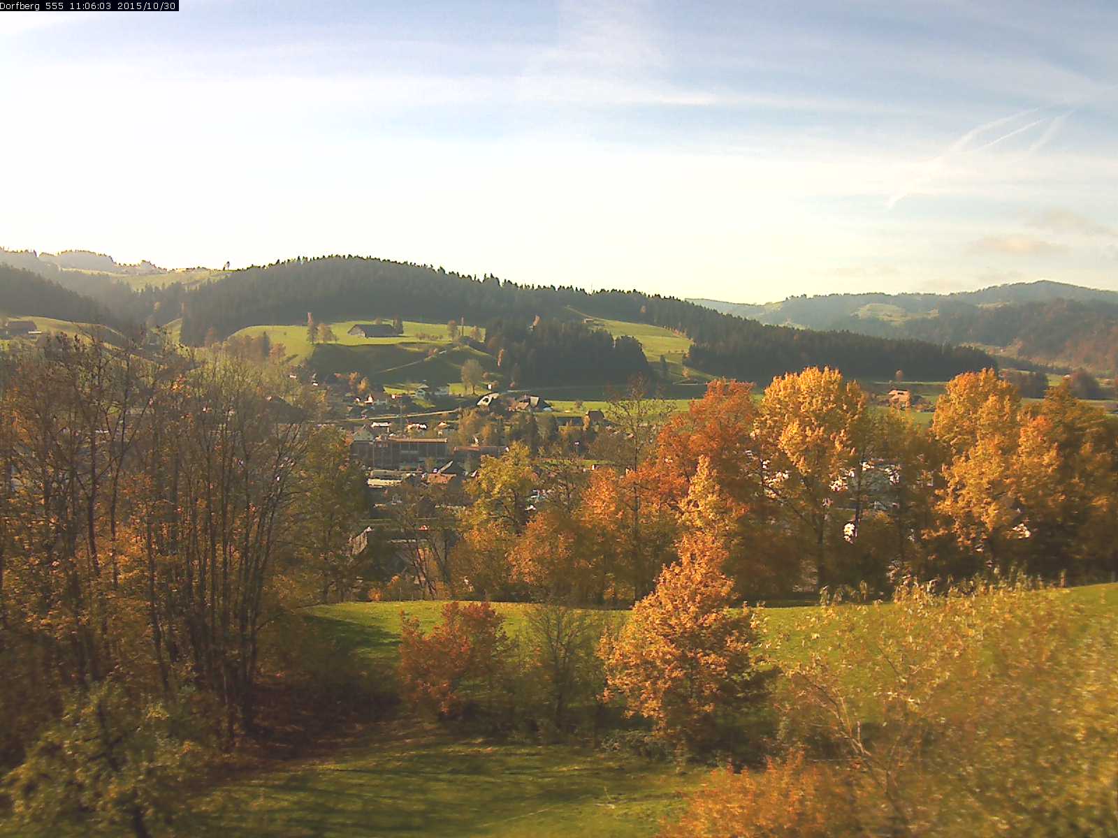 Webcam-Bild: Aussicht vom Dorfberg in Langnau 20151030-110601