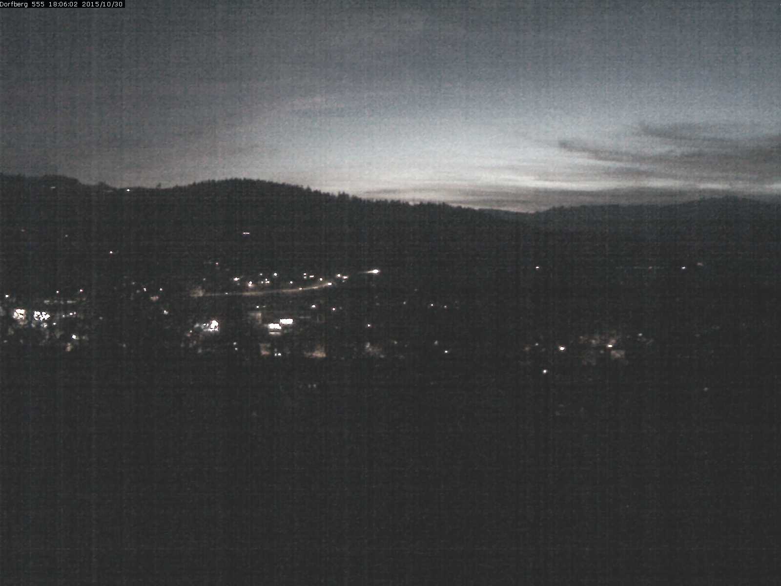 Webcam-Bild: Aussicht vom Dorfberg in Langnau 20151030-180601