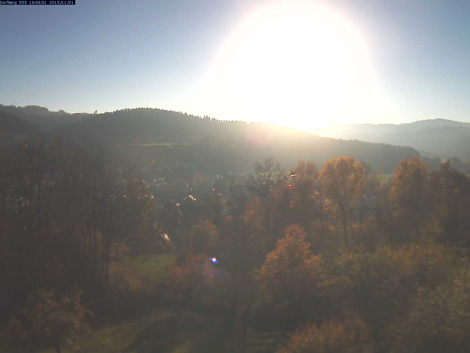 Webcam-Bild: Aussicht vom Dorfberg in Langnau 20151101-160601