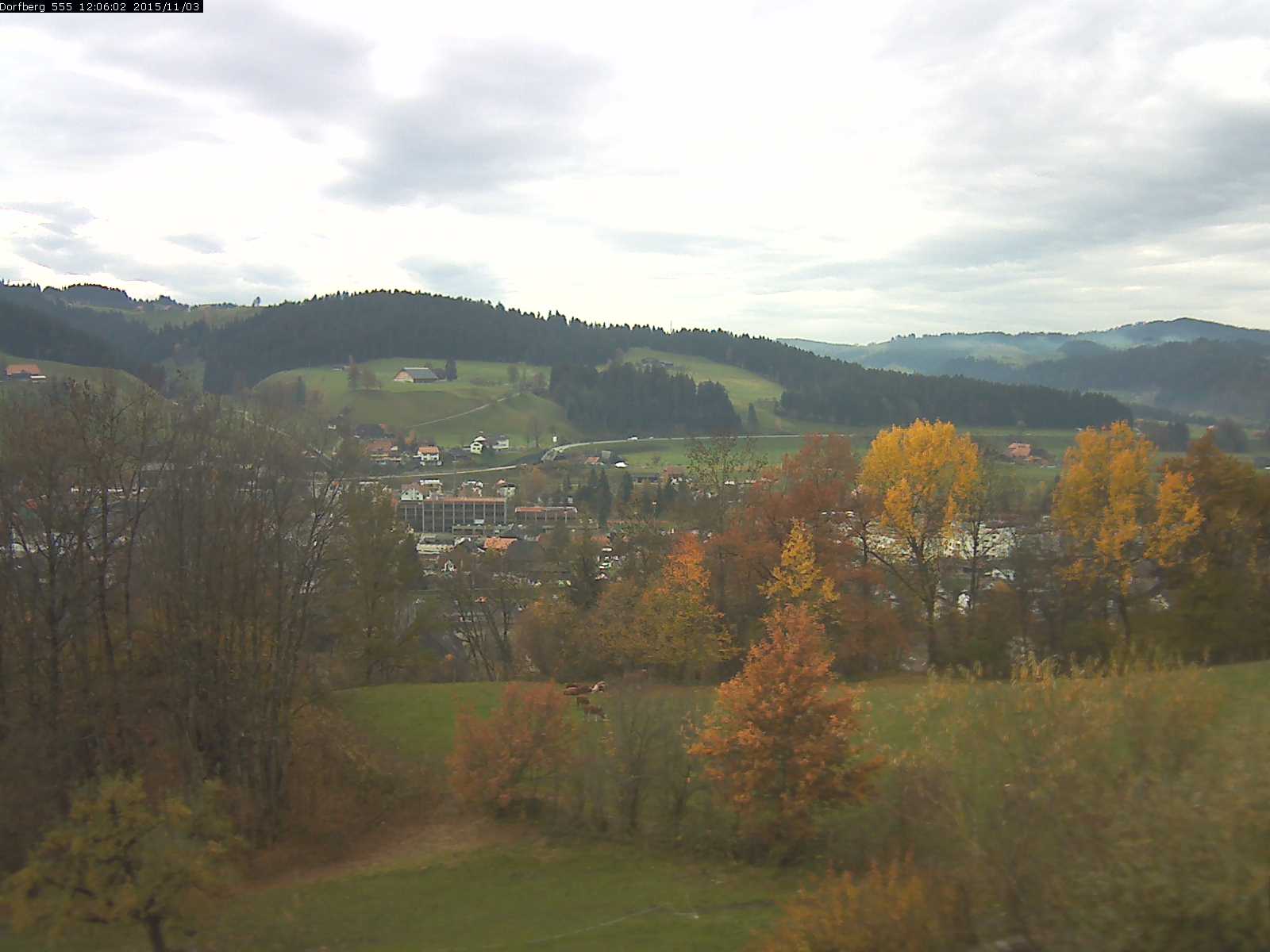 Webcam-Bild: Aussicht vom Dorfberg in Langnau 20151103-120601